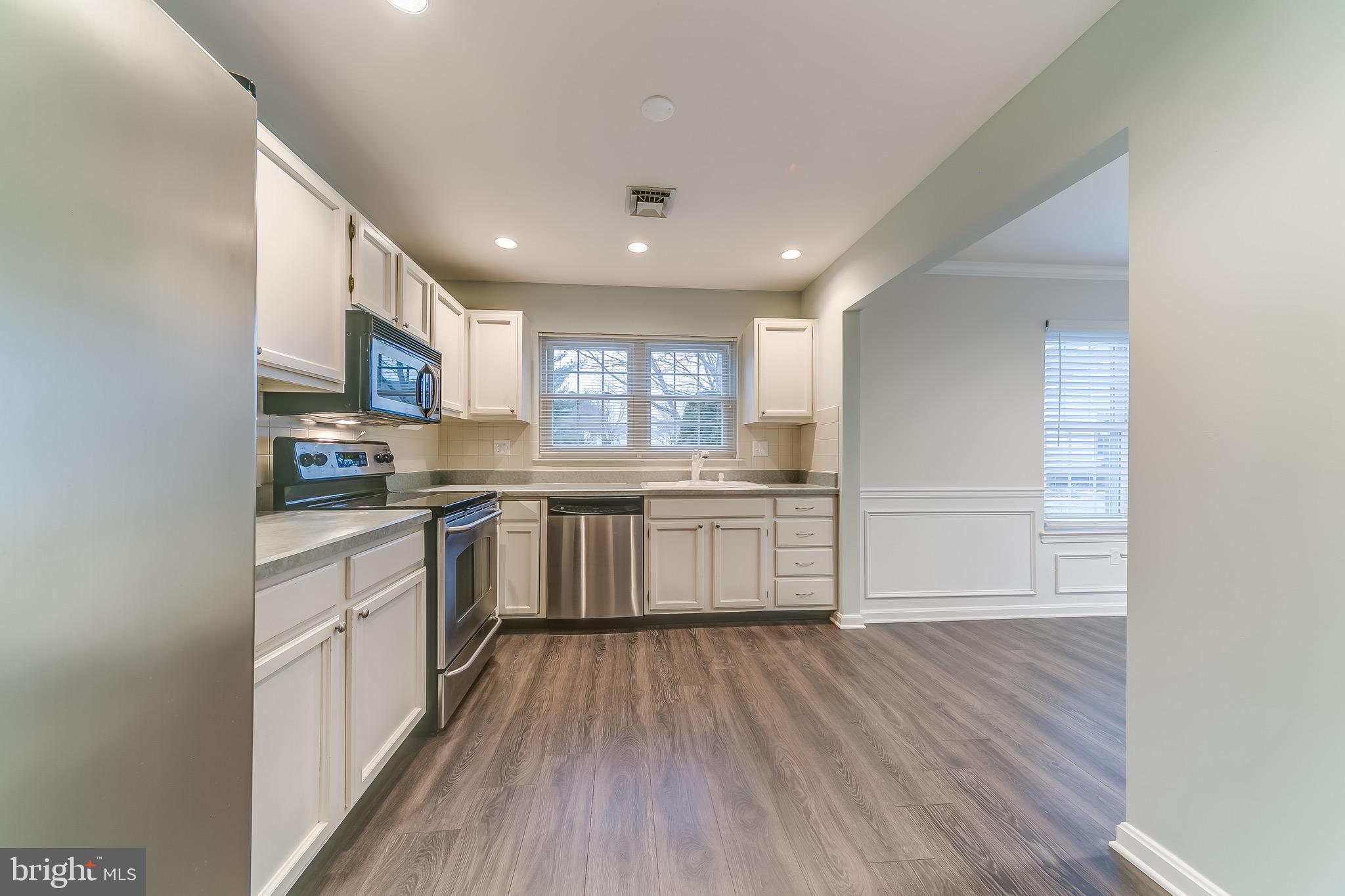 ROCKLEDGE - Residential Lease