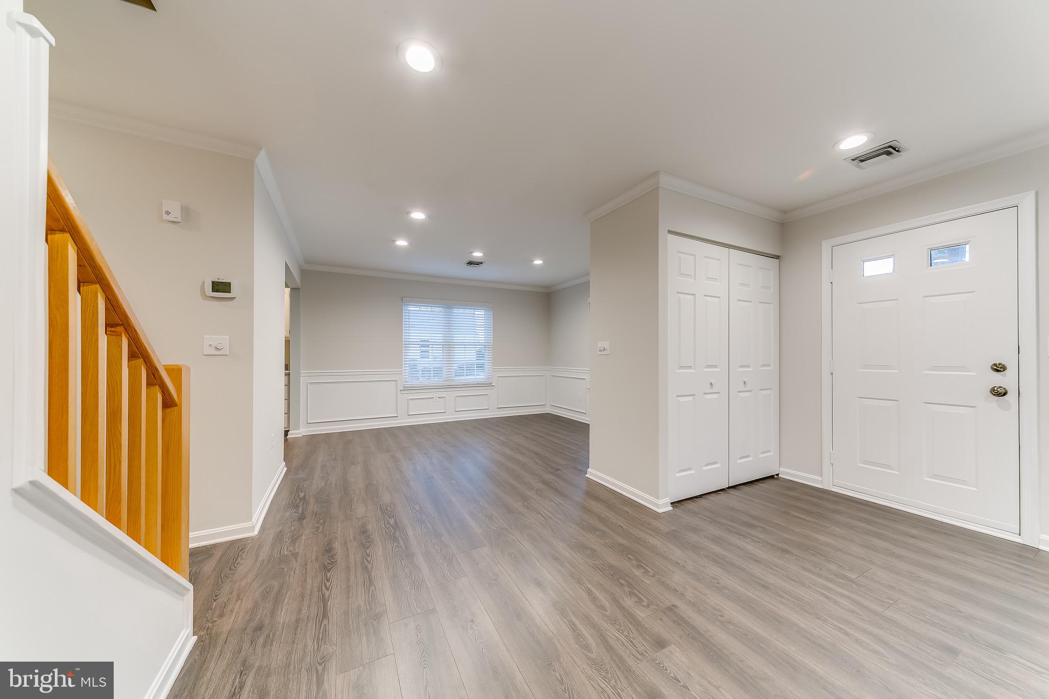 ROCKLEDGE - Residential Lease