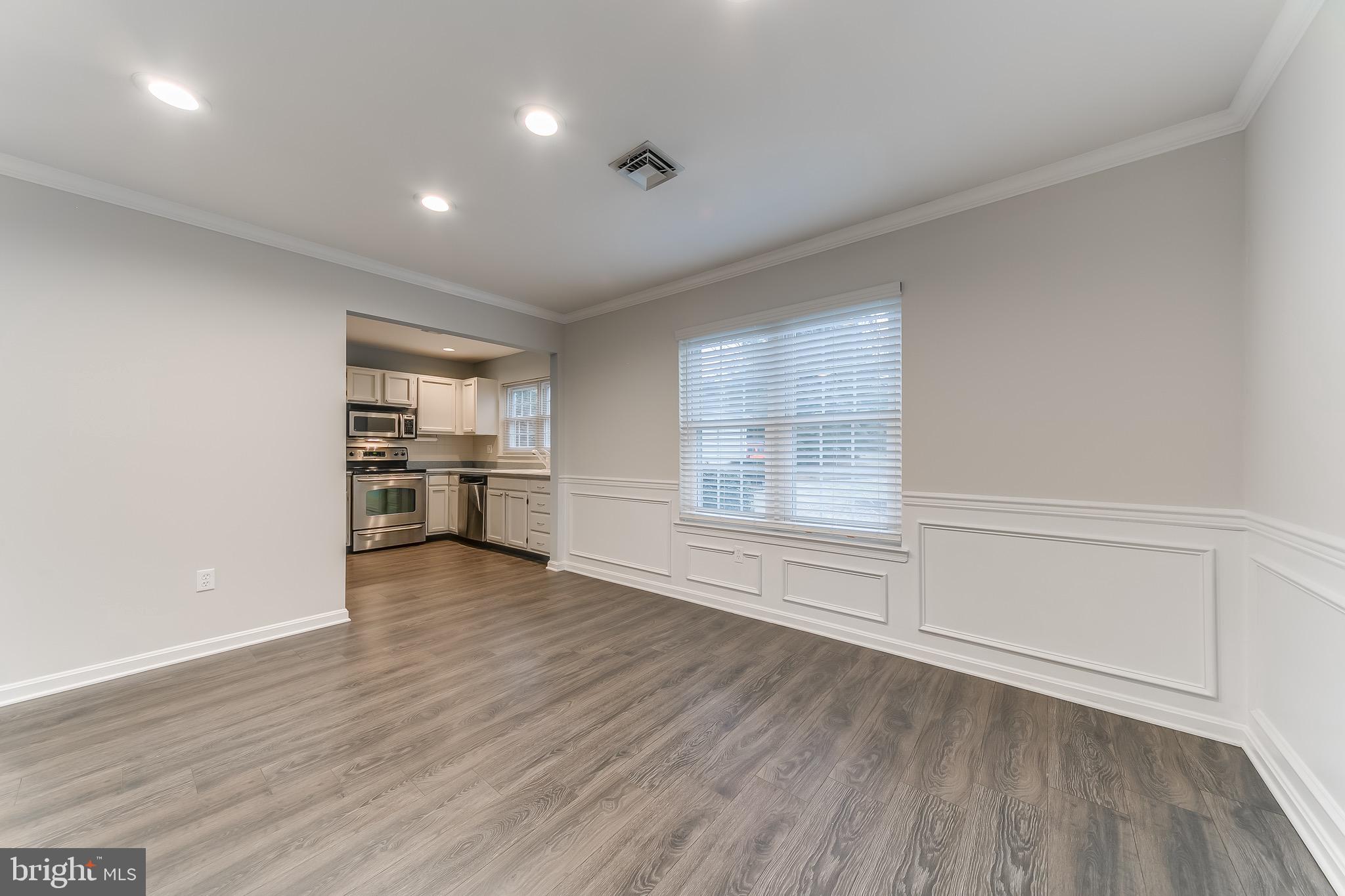 ROCKLEDGE - Residential Lease