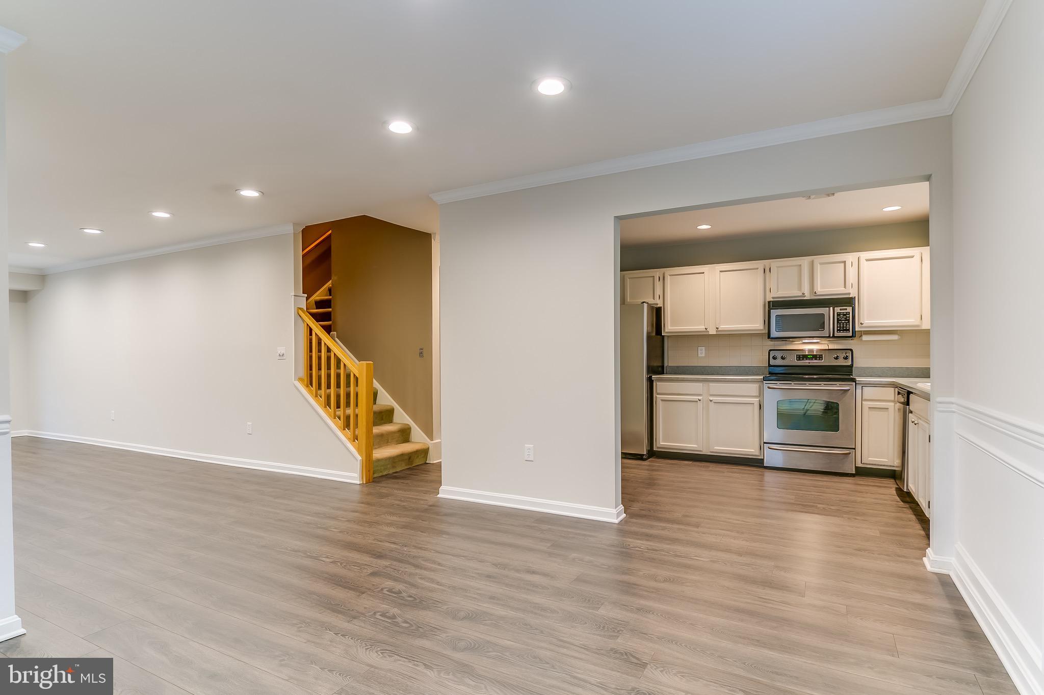 ROCKLEDGE - Residential Lease