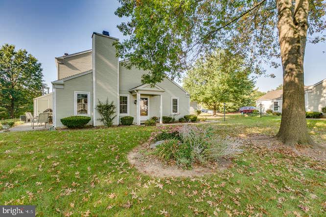 ROCKLEDGE - Residential Lease