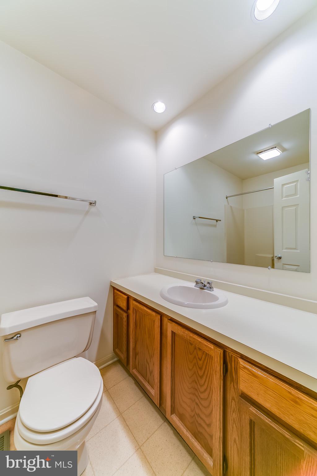 ROCKLEDGE - Residential Lease