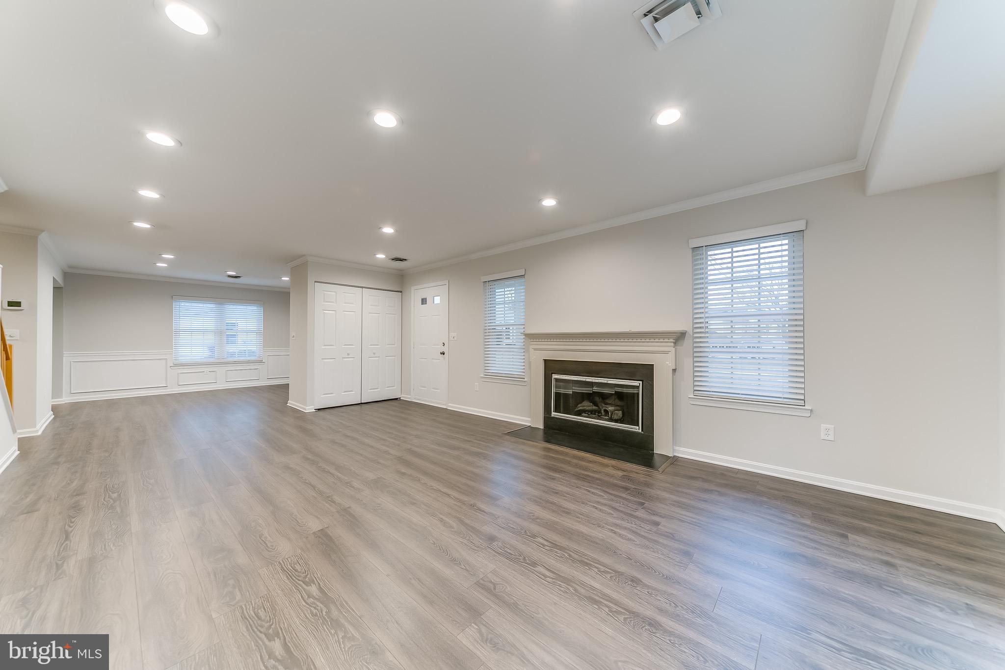 ROCKLEDGE - Residential Lease