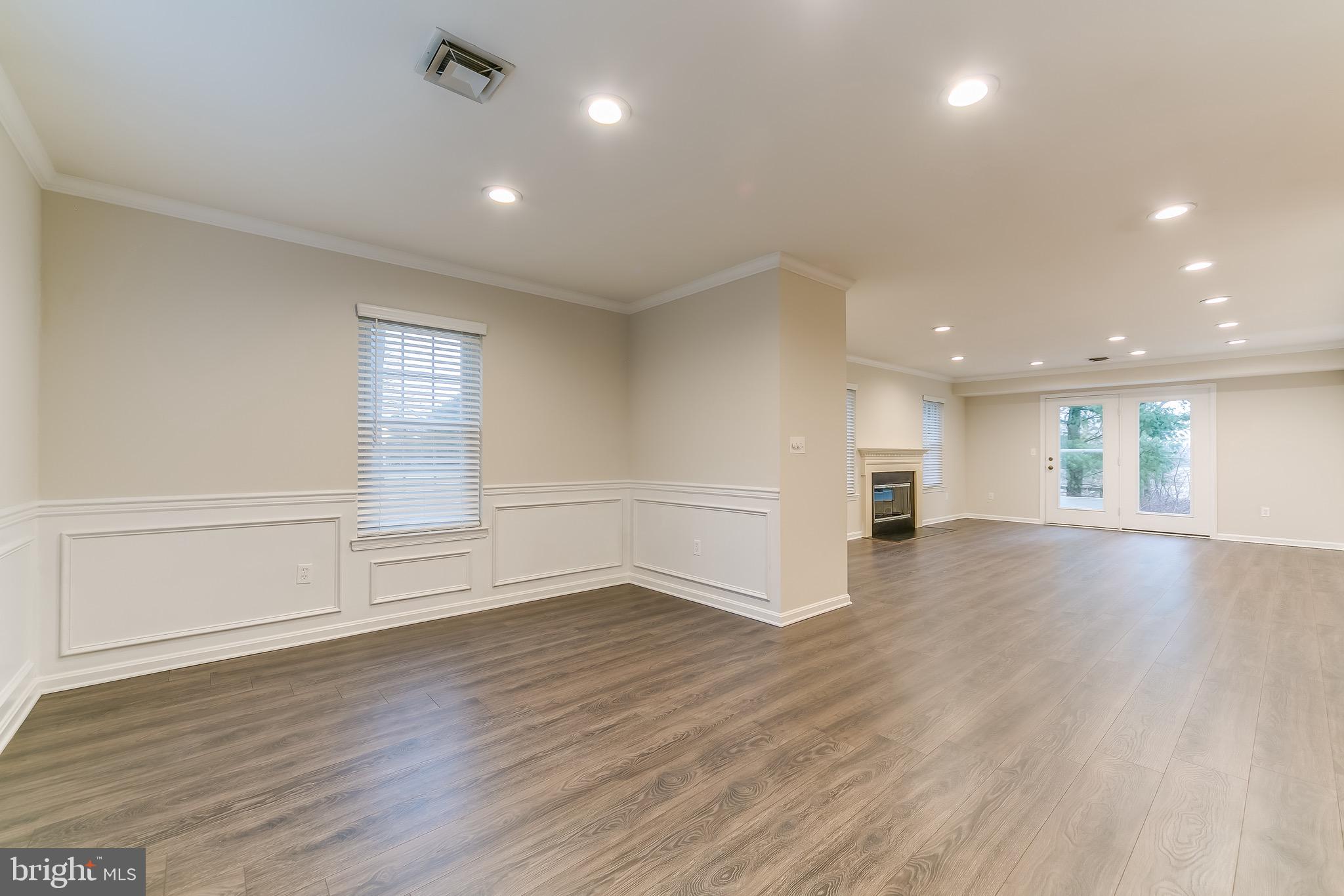 ROCKLEDGE - Residential Lease