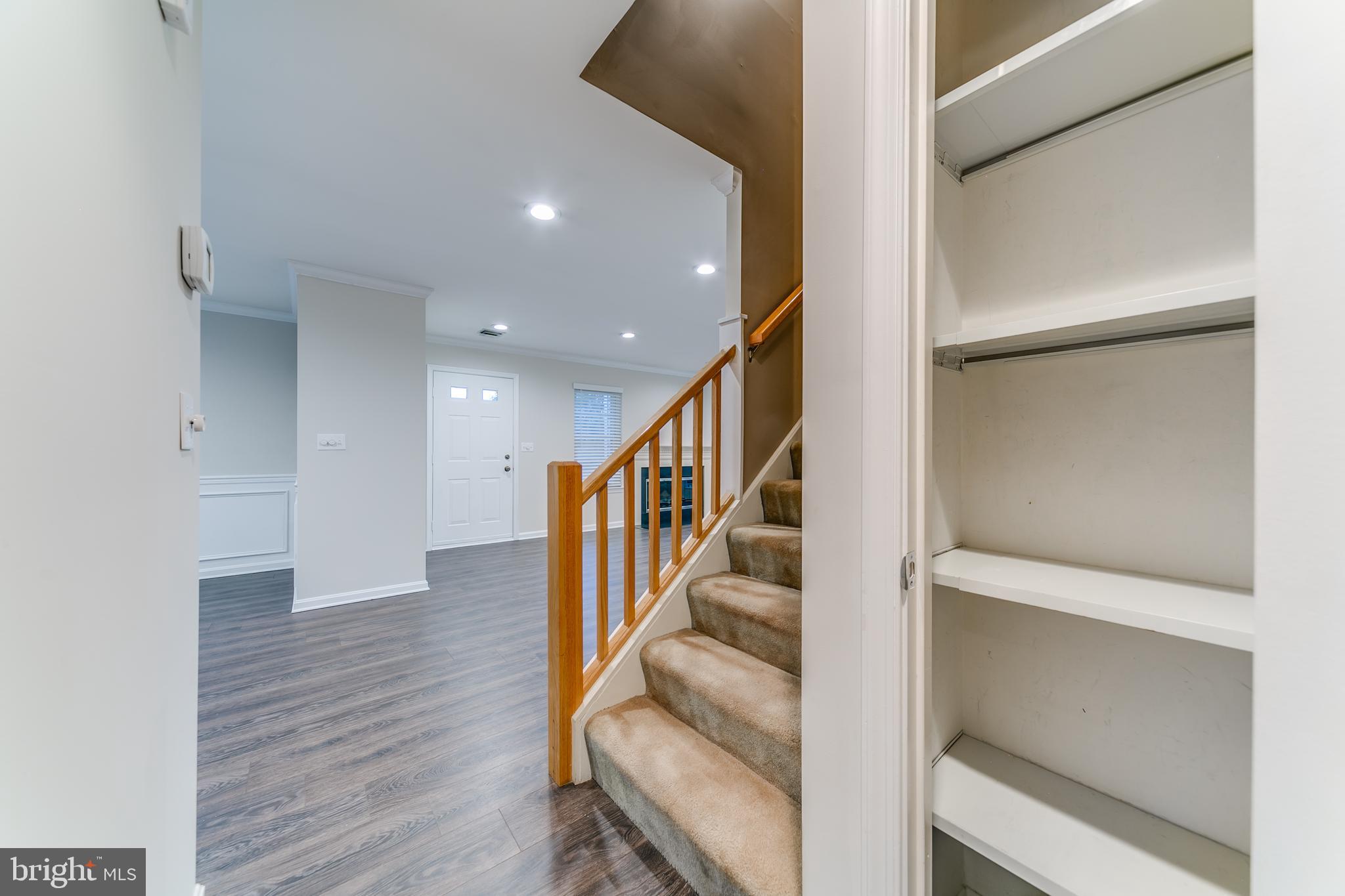 ROCKLEDGE - Residential Lease