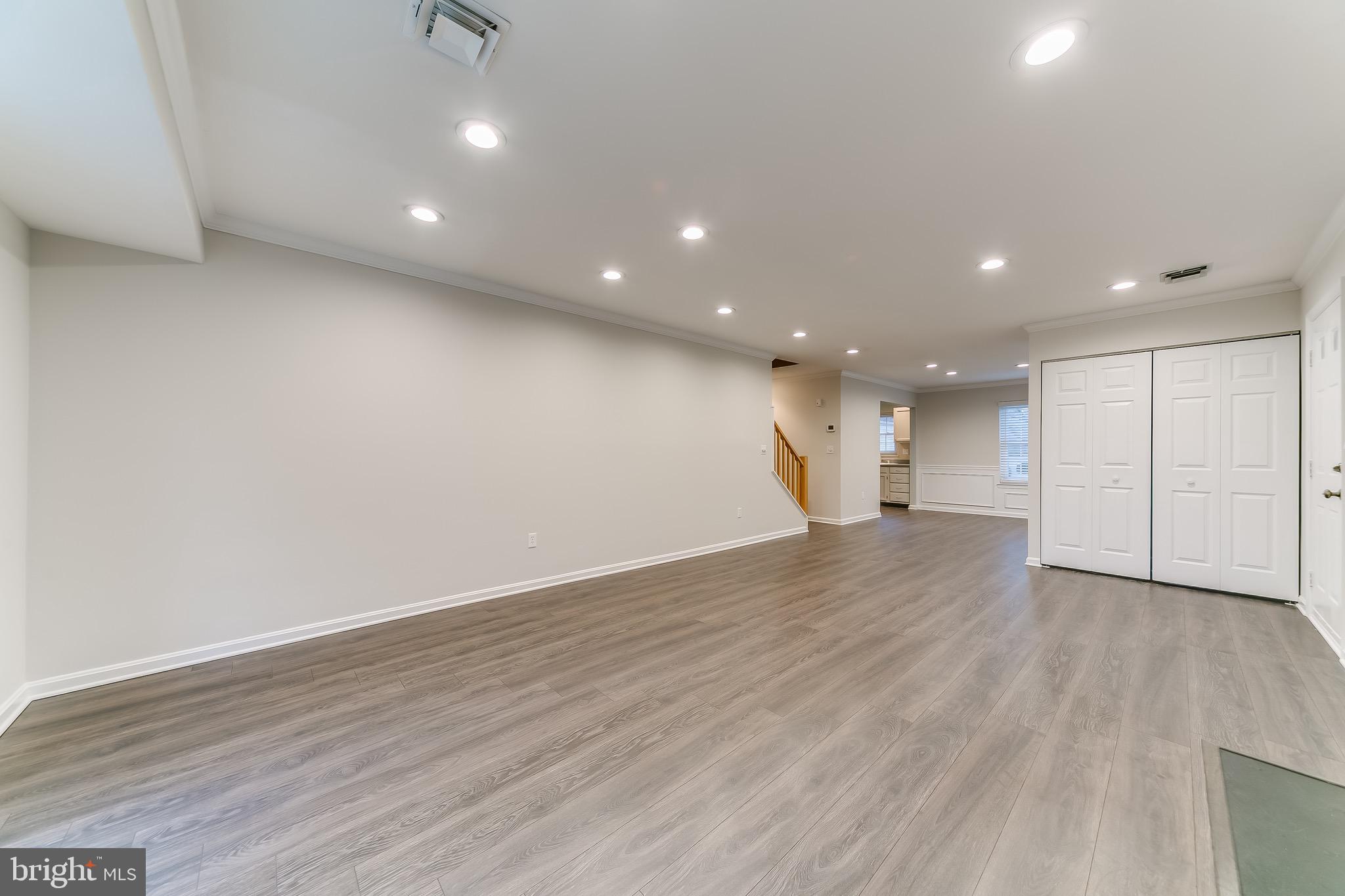 ROCKLEDGE - Residential Lease