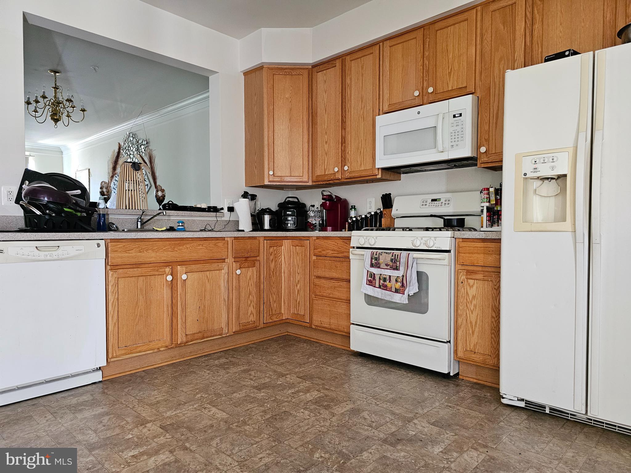 BALLENGER CROSSING - Residential Lease