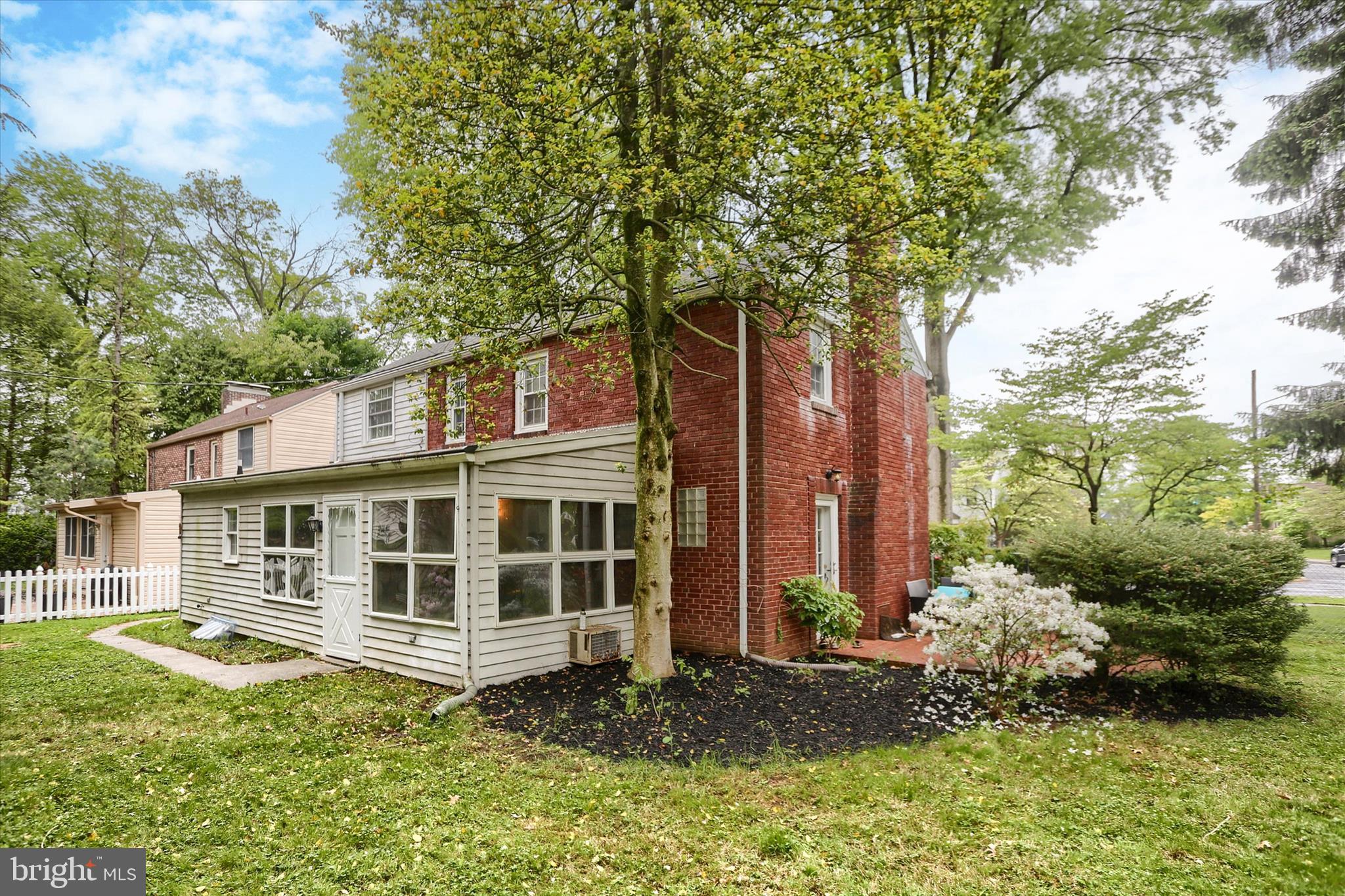 HIGHLAND PARK - Residential