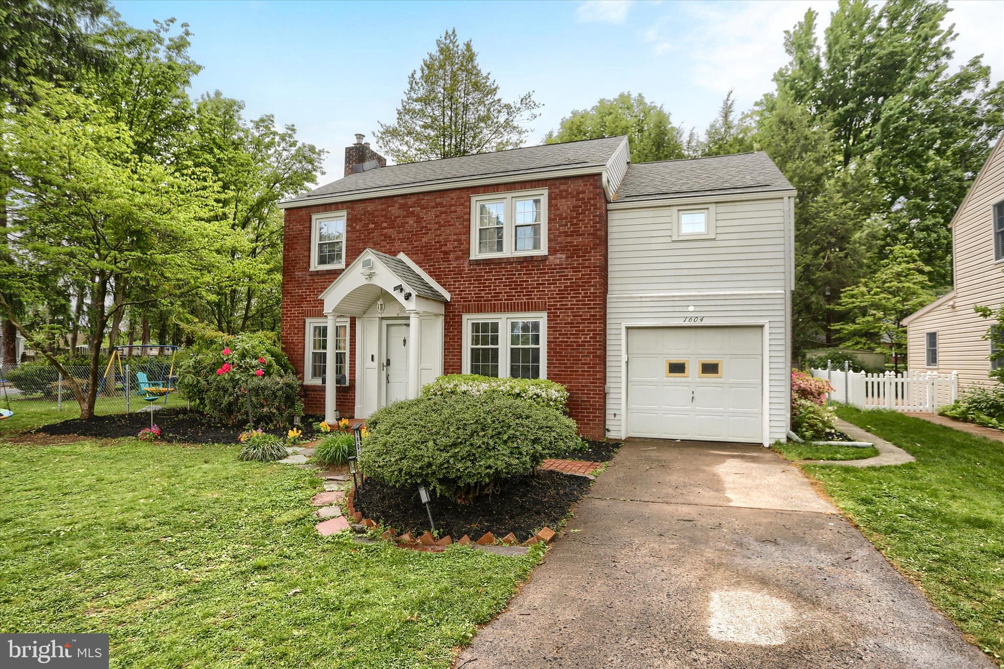 HIGHLAND PARK - Residential