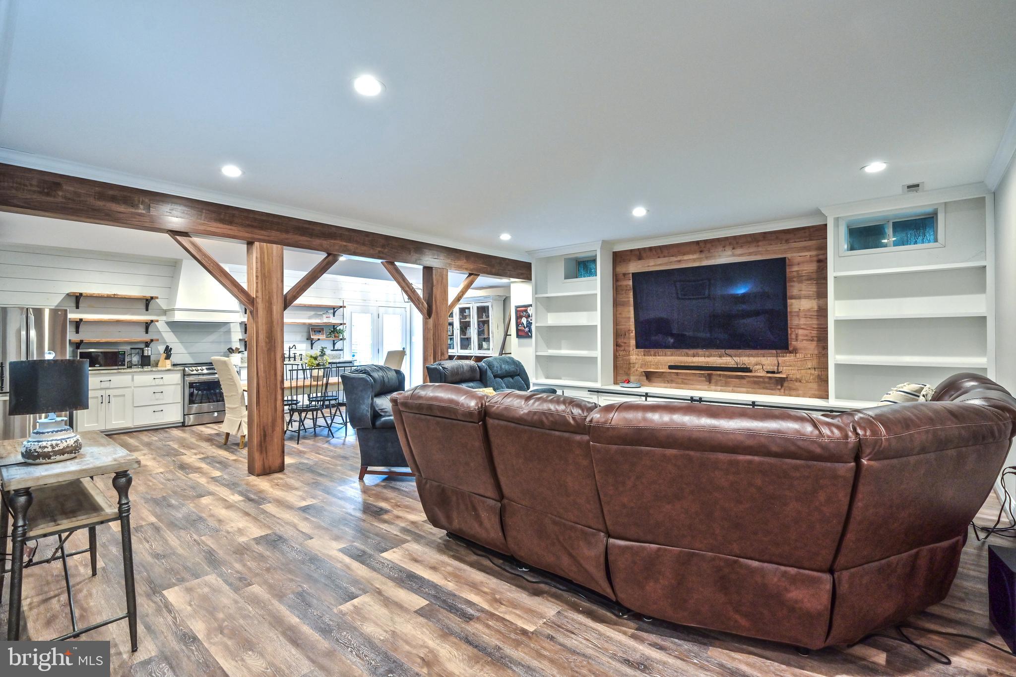 BLACK OAK RIDGE - Residential