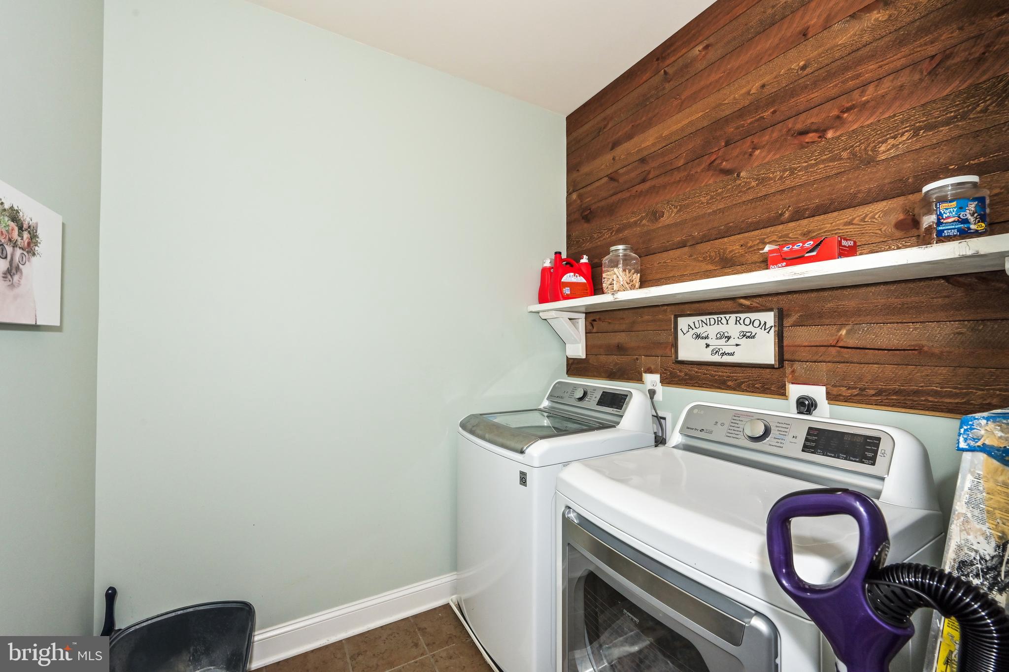 BLACK OAK RIDGE - Residential