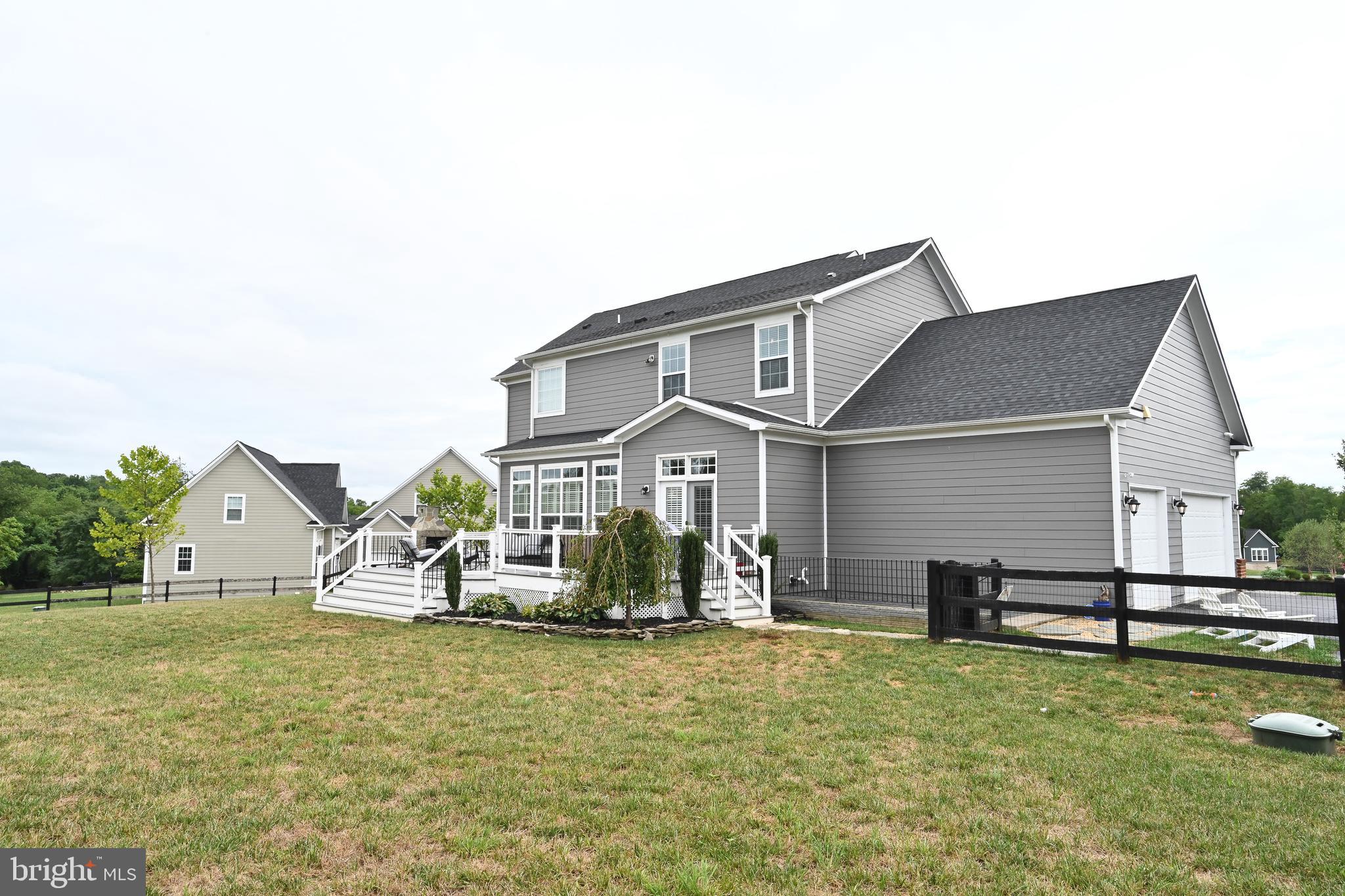 BLACK OAK RIDGE - Residential