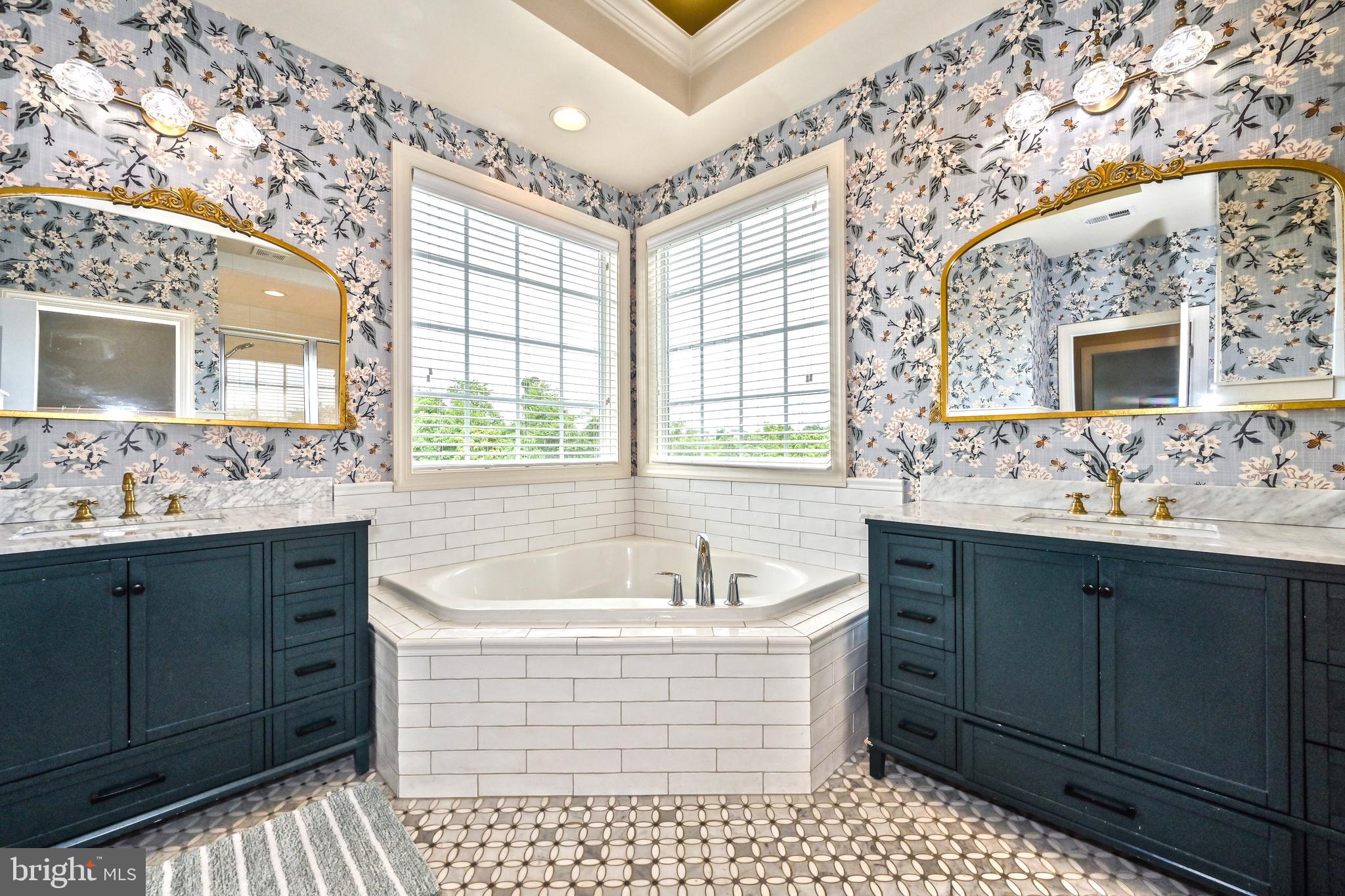 BLACK OAK RIDGE - Residential