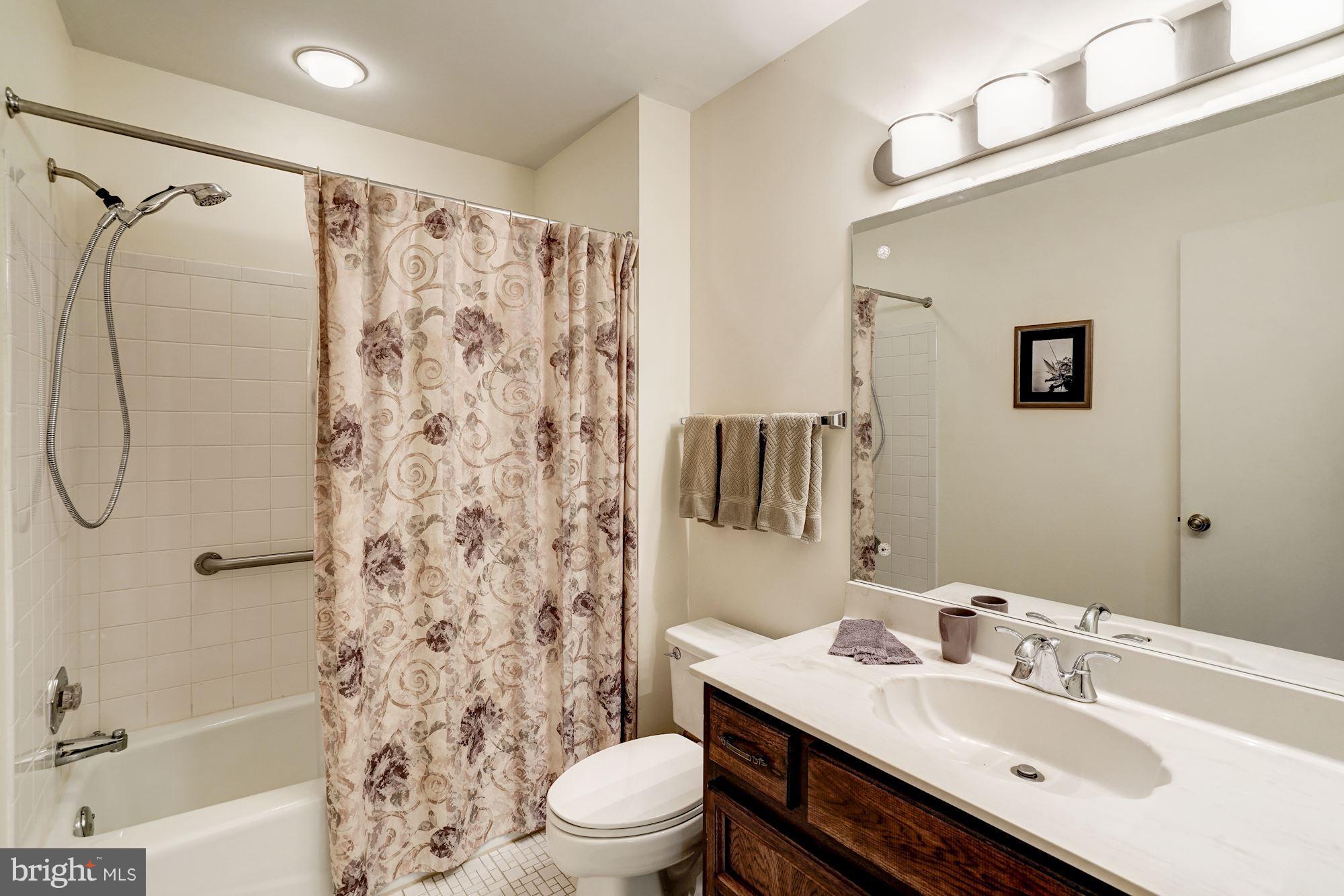 SOMERSET AT SOUTH RUN - Residential