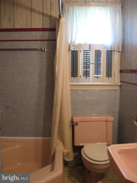 COLUMBIA - Residential