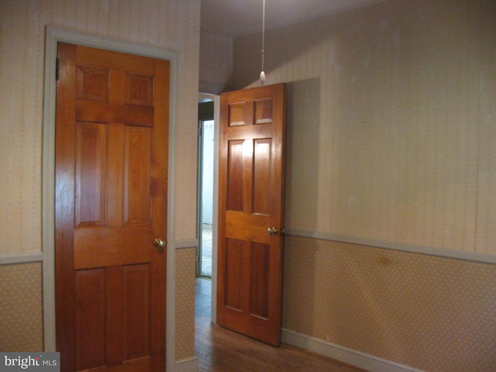 COLUMBIA - Residential