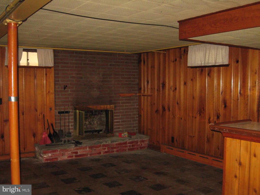 COLUMBIA - Residential