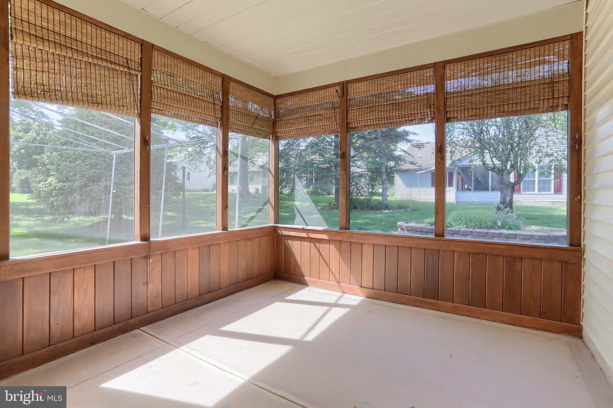 ARBOR GATE - Residential