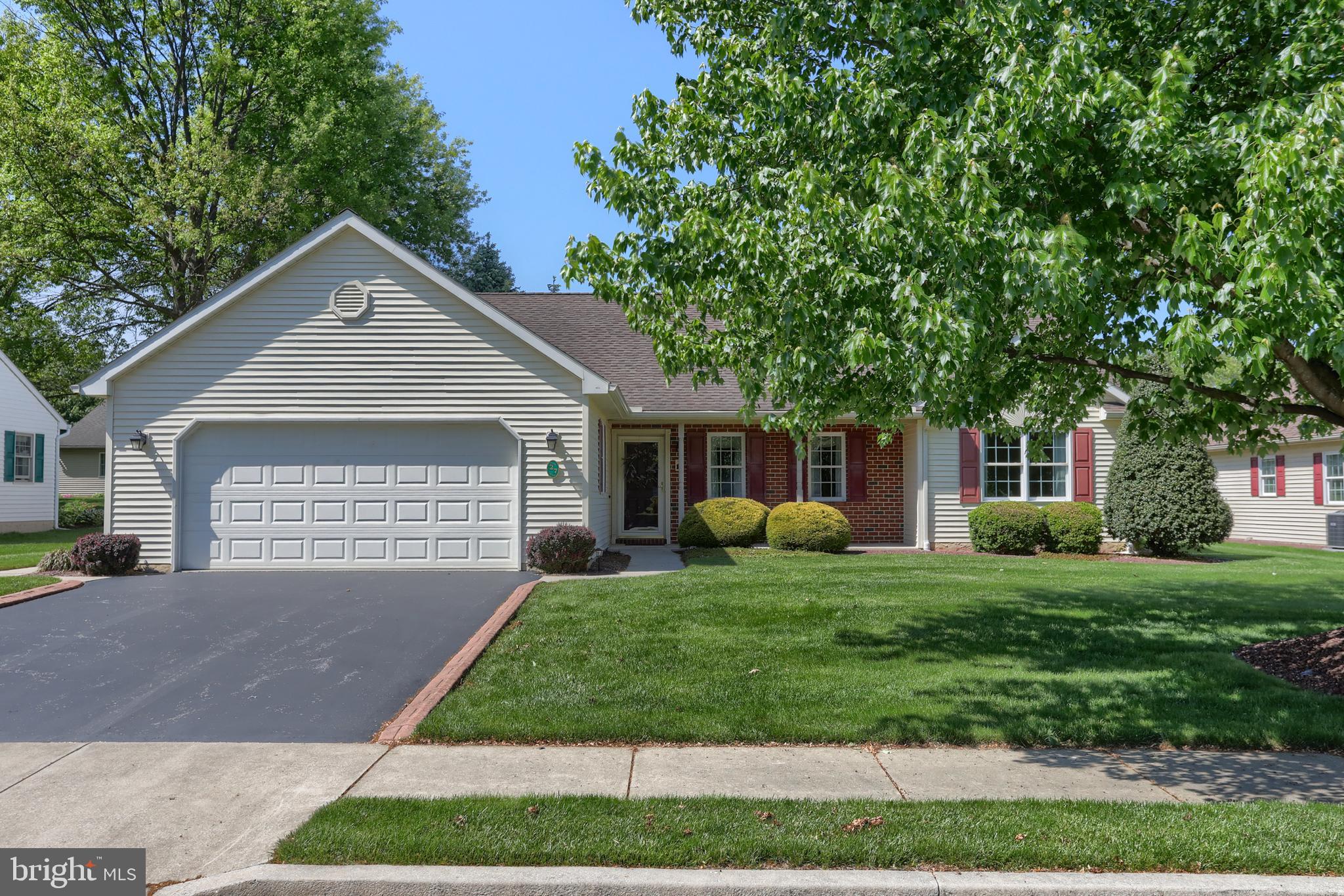 ARBOR GATE - Residential