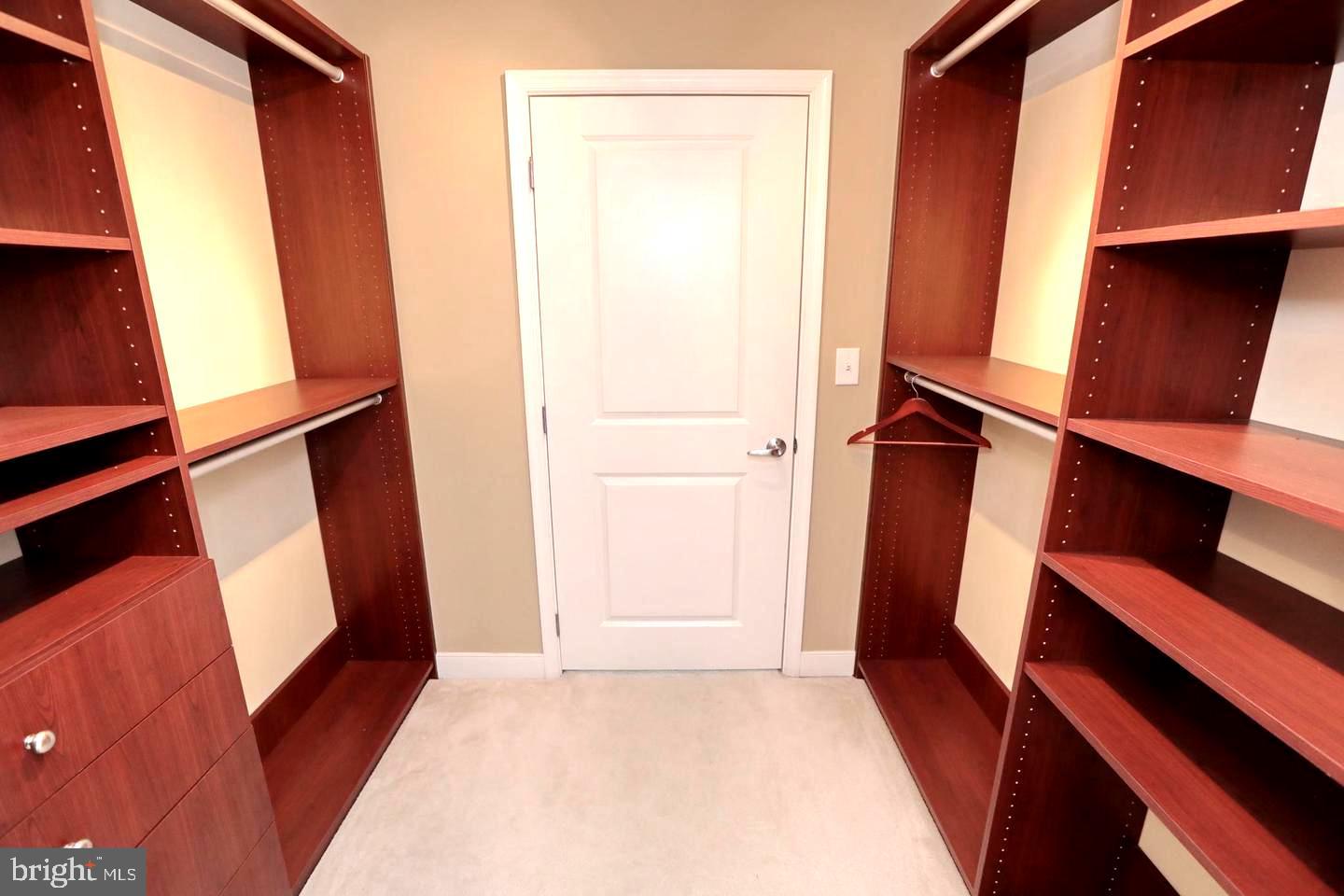 ONE NATIONAL HARBOR CONDOMINIUM - Residential Lease