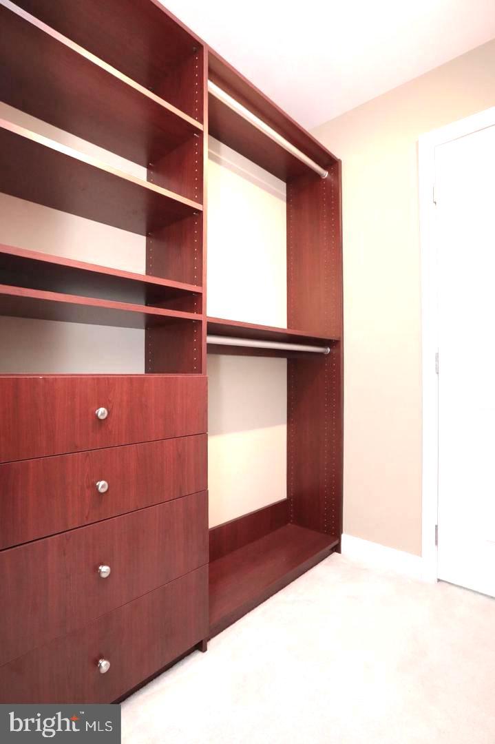 ONE NATIONAL HARBOR CONDOMINIUM - Residential Lease