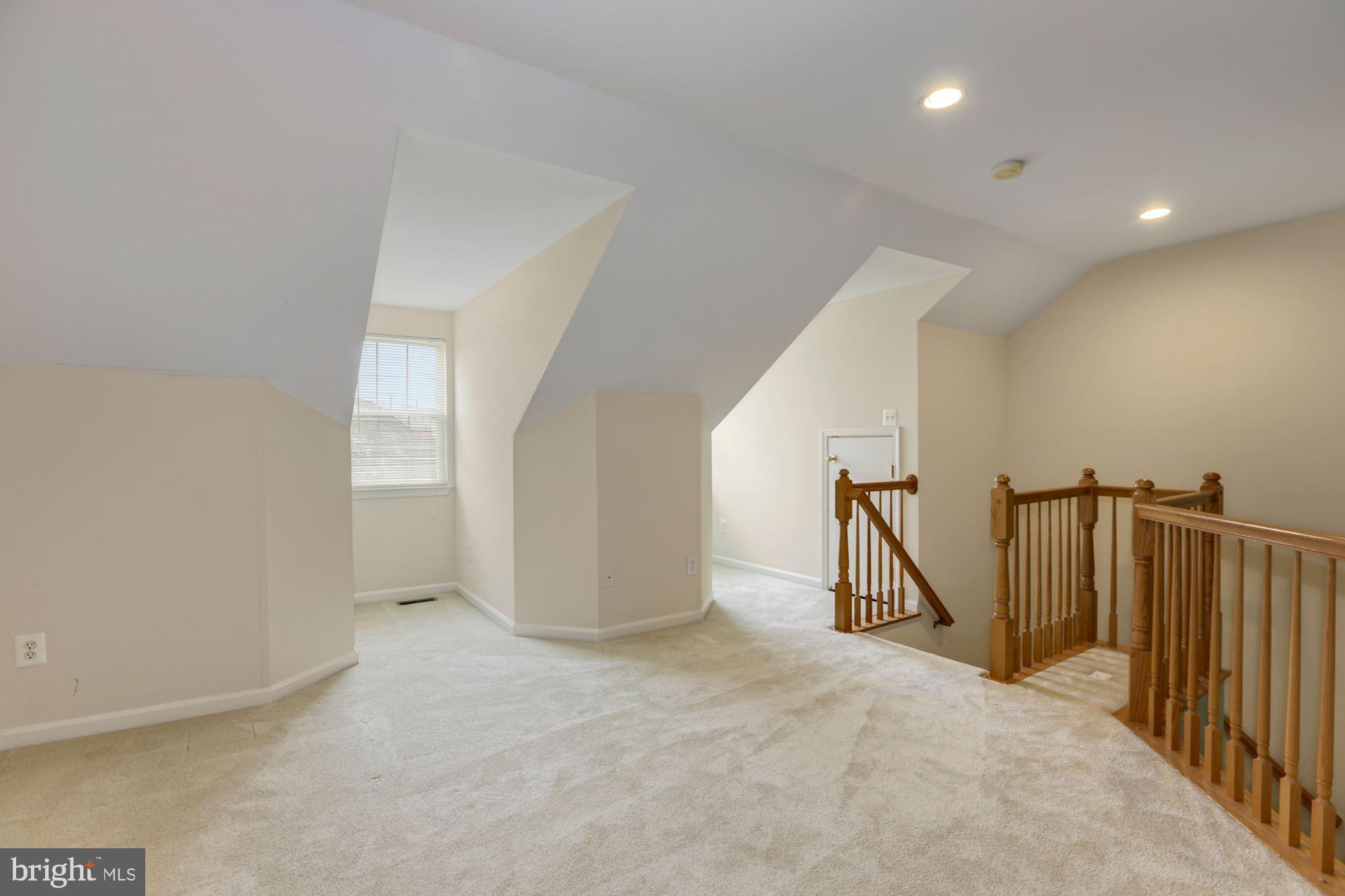 KINGSBROOKE - Residential