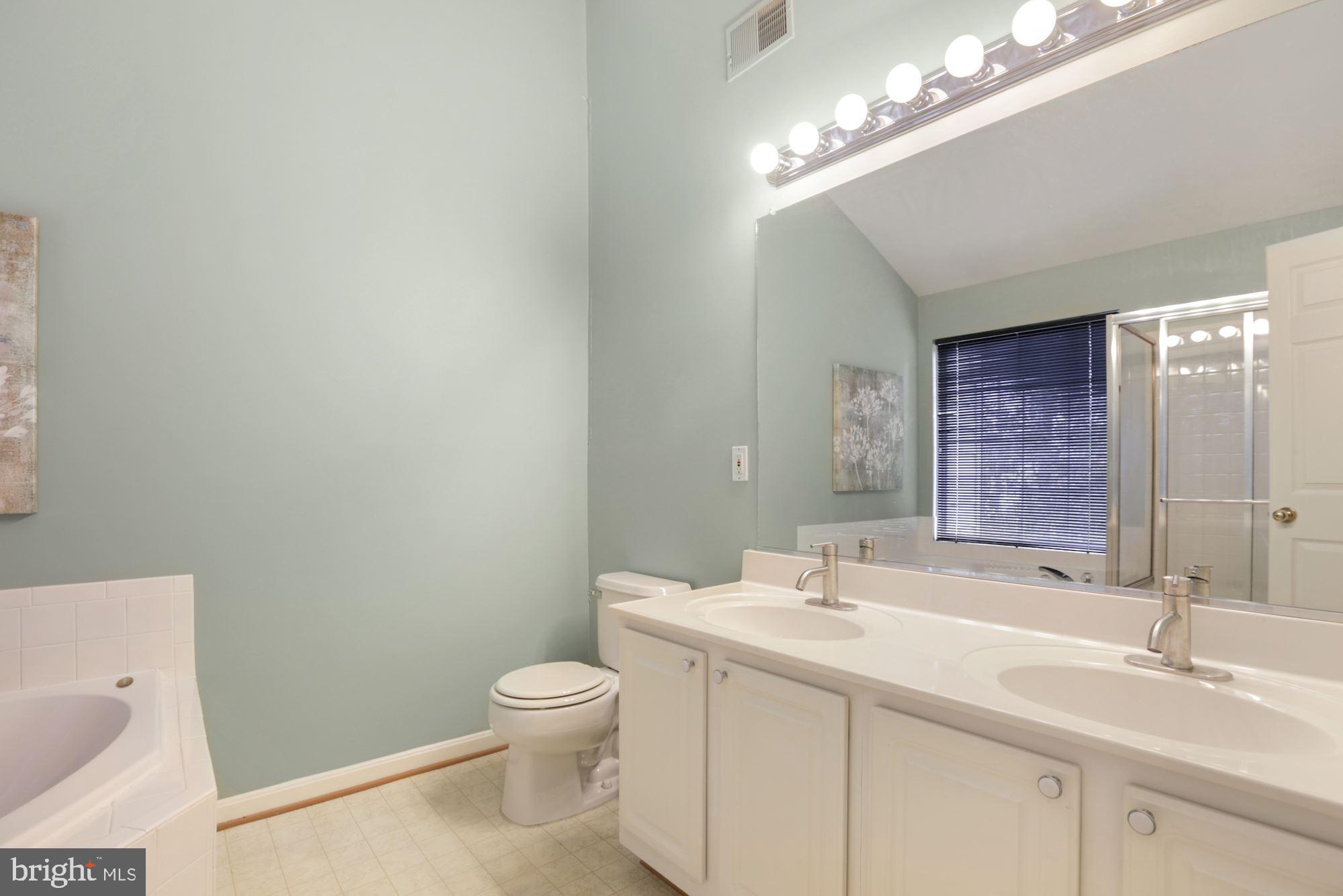 KINGSBROOKE - Residential