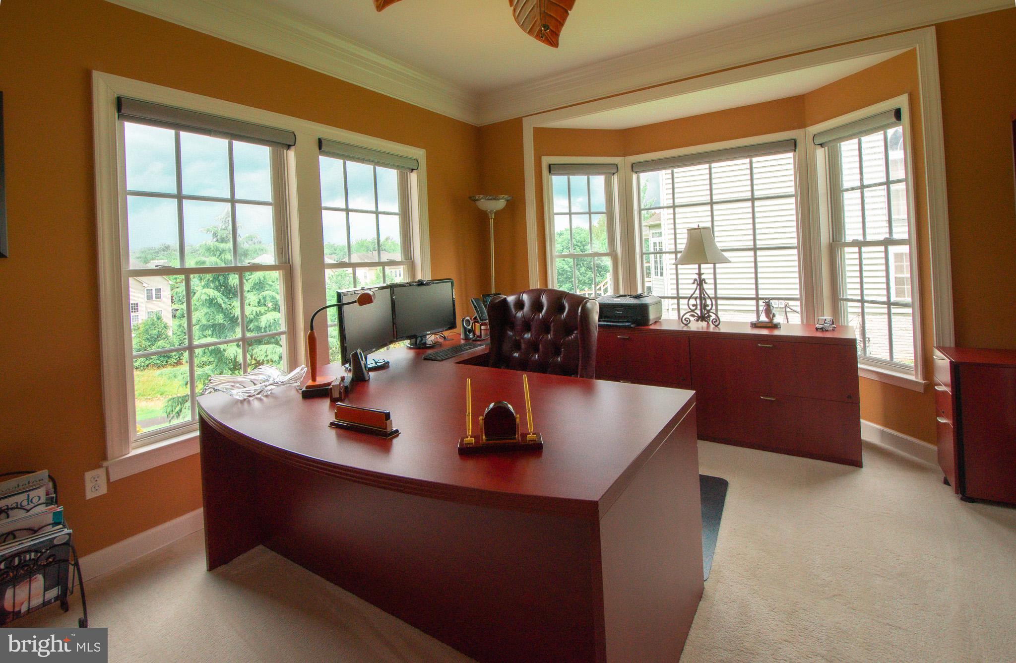 LANSDOWNE ON THE POTOMAC - Residential