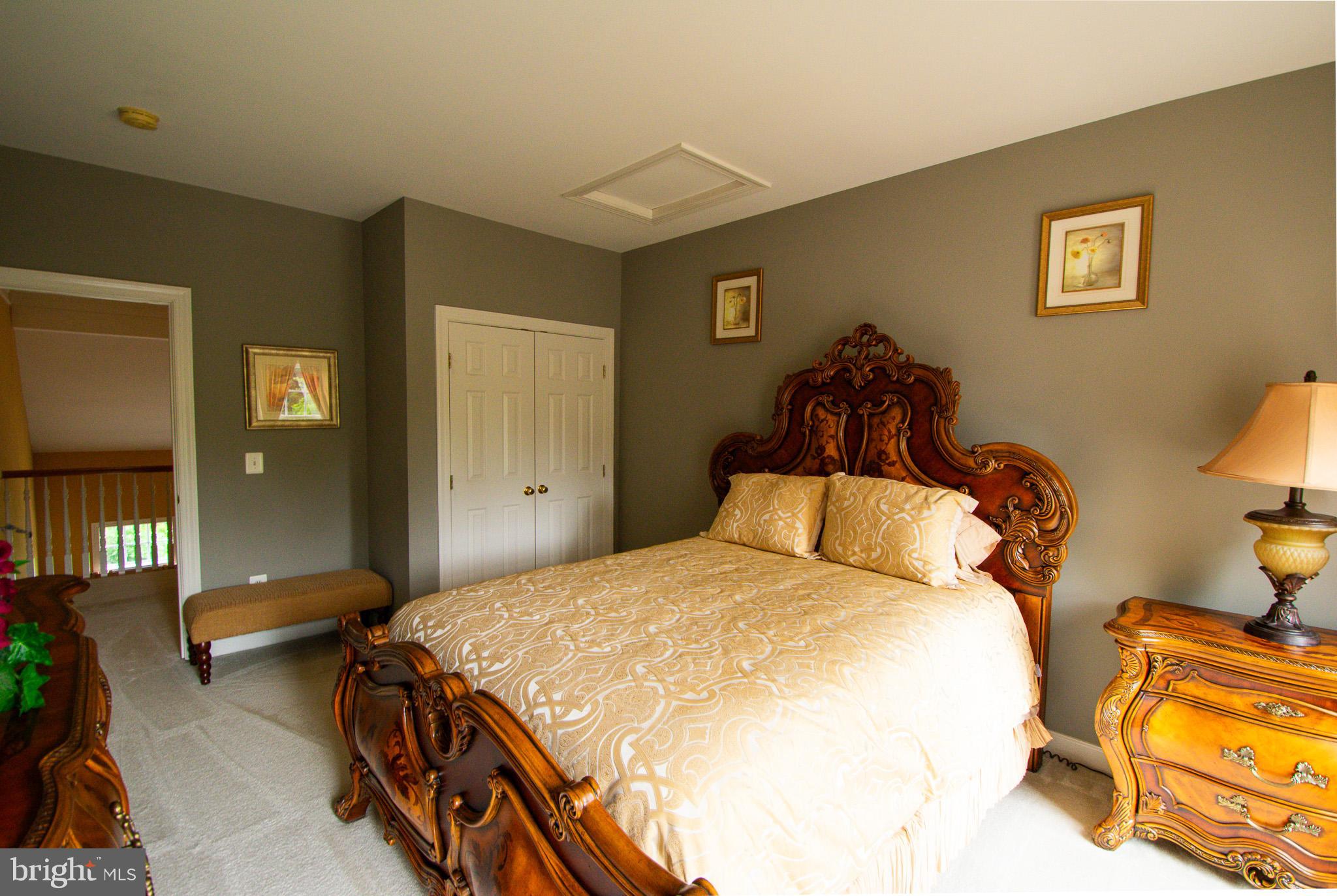 LANSDOWNE ON THE POTOMAC - Residential