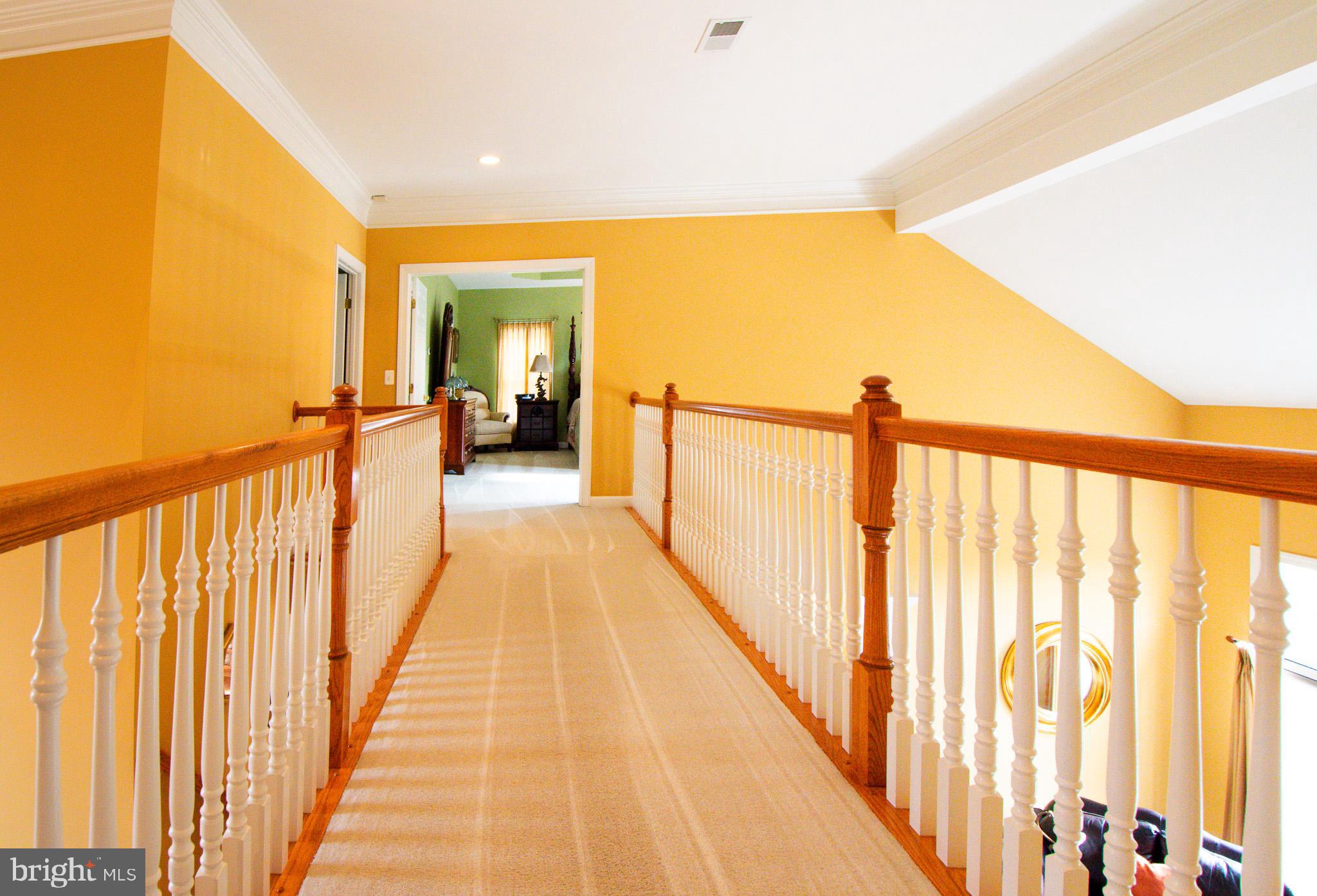 LANSDOWNE ON THE POTOMAC - Residential