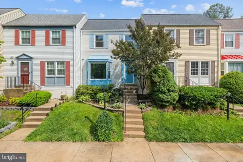 2960 Oakleigh Lane, Oakton, VA MLS: VAFX2314172