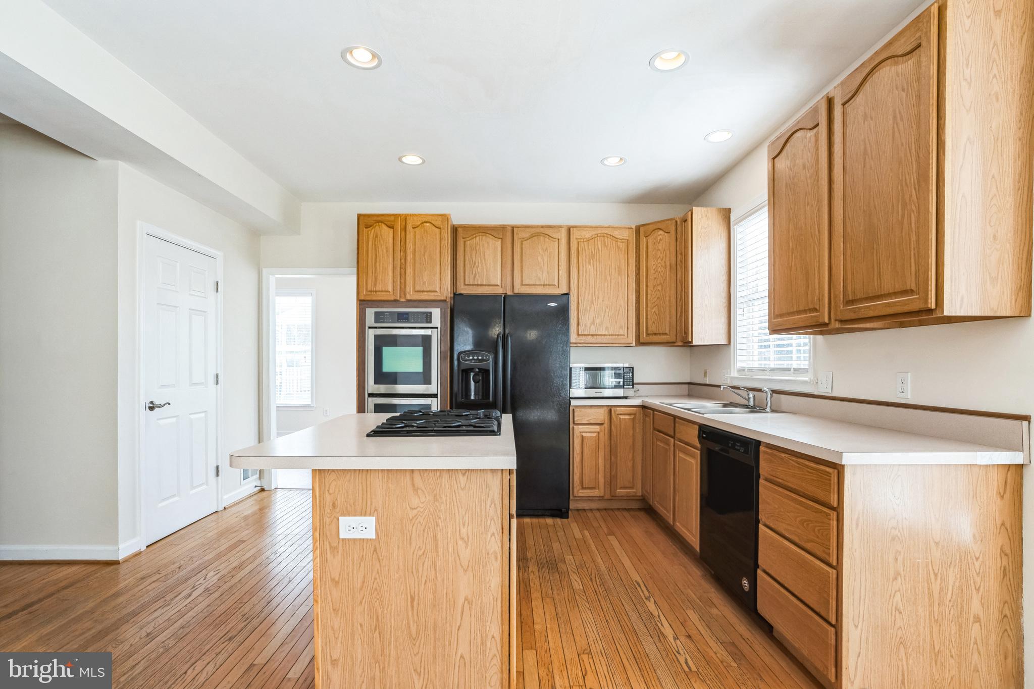 COVENTRY ESTATES - Residential