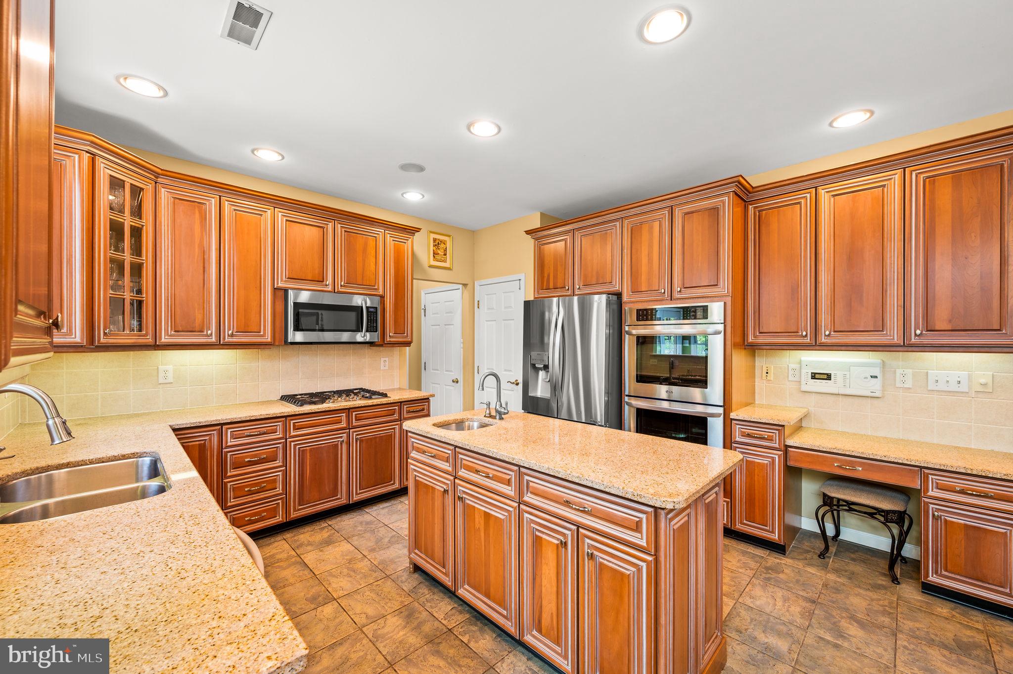 GARNET VALLEY WOODS - Residential