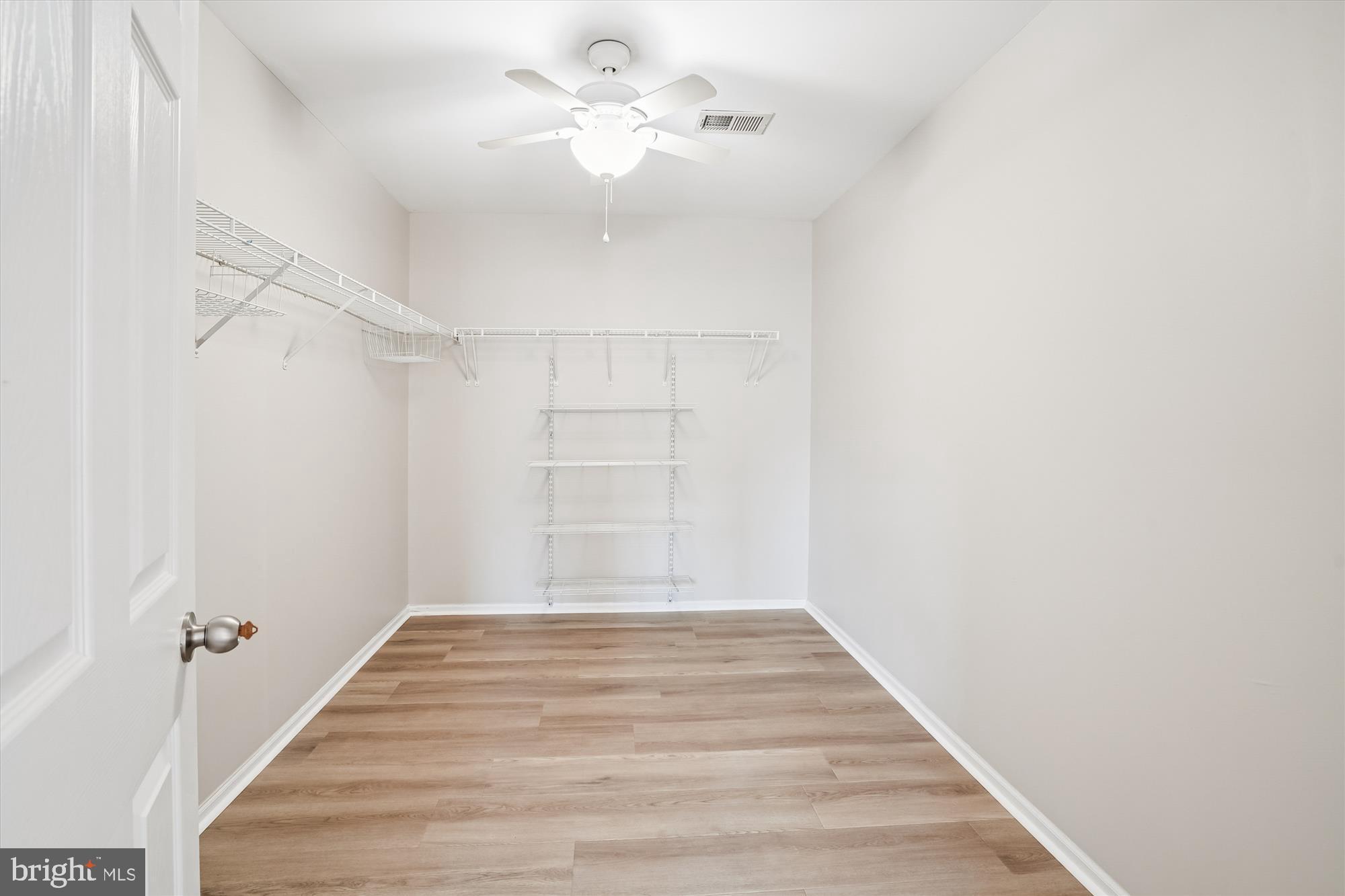 STRATFORD PLACE - Residential