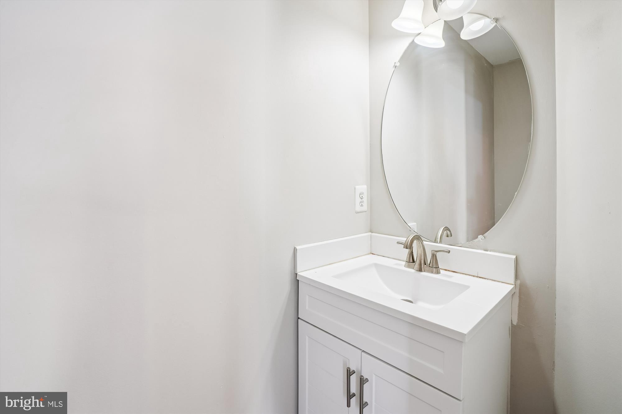 STRATFORD PLACE - Residential