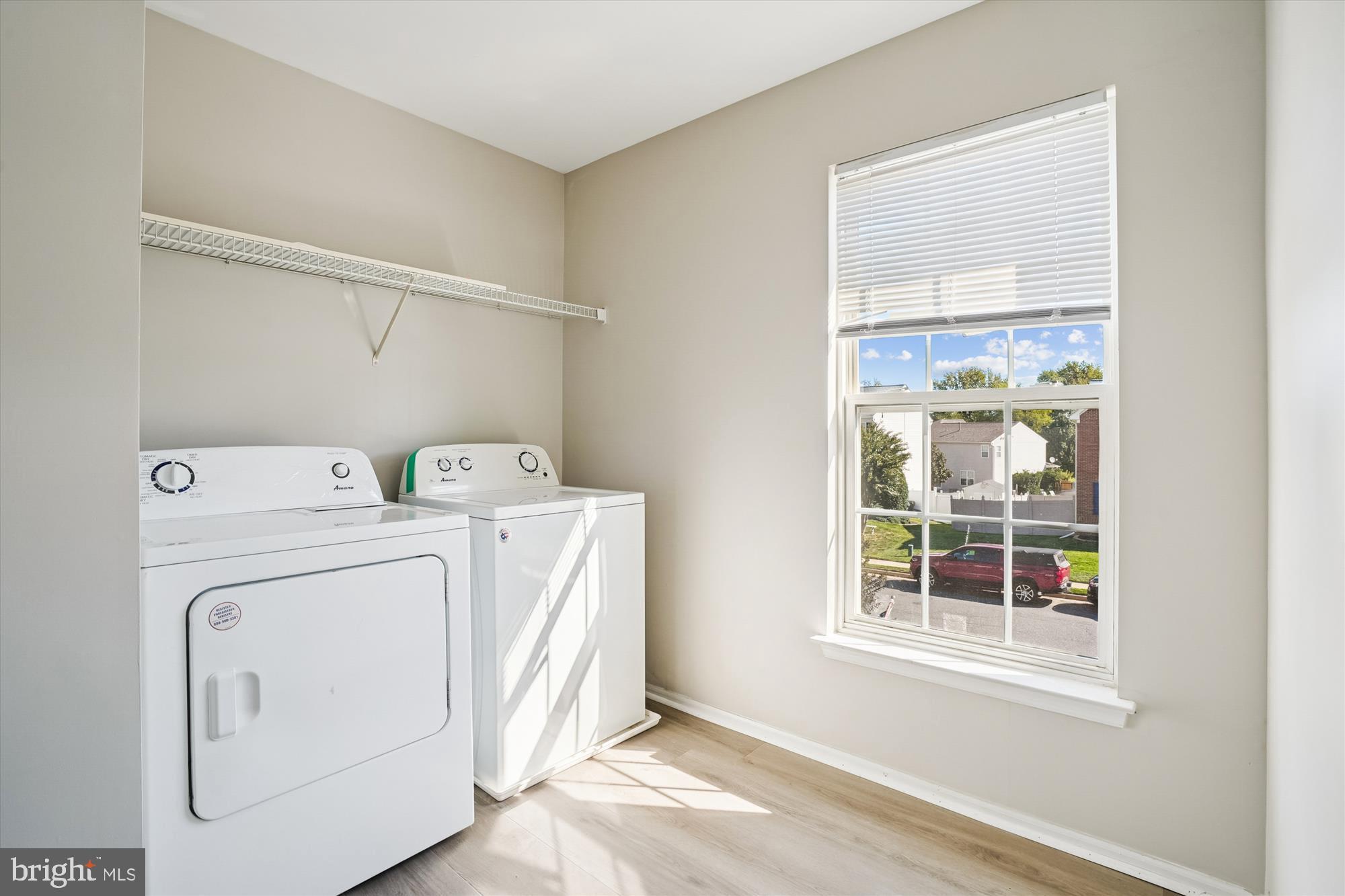 STRATFORD PLACE - Residential