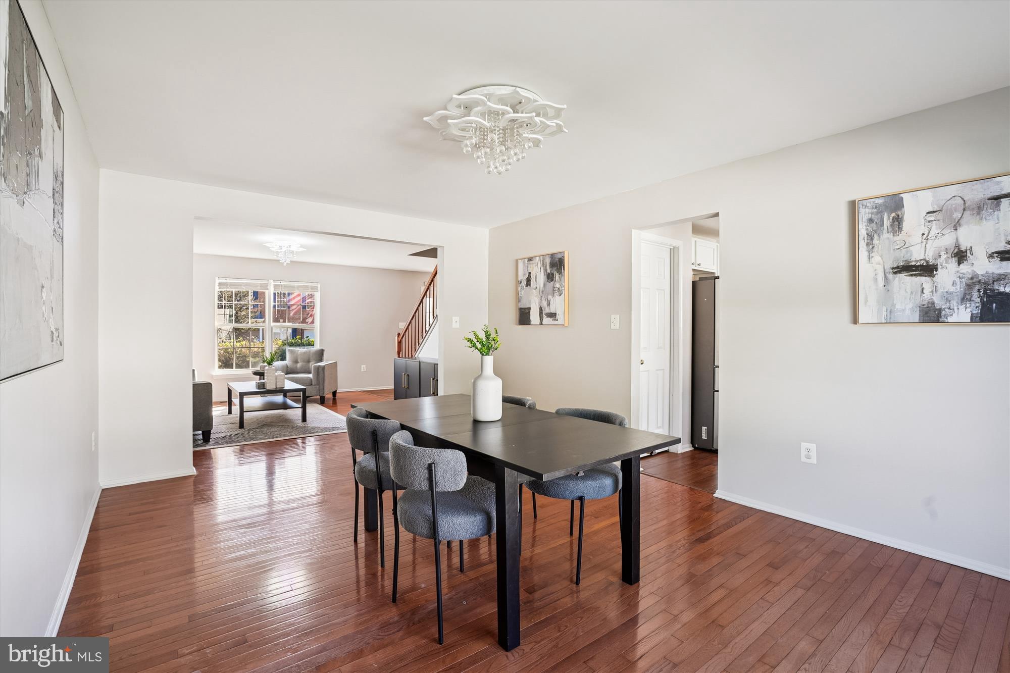 STRATFORD PLACE - Residential