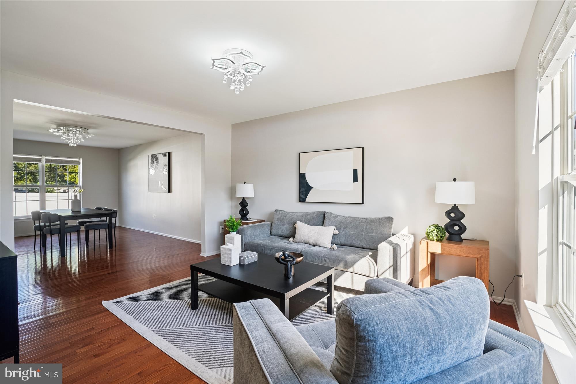 STRATFORD PLACE - Residential