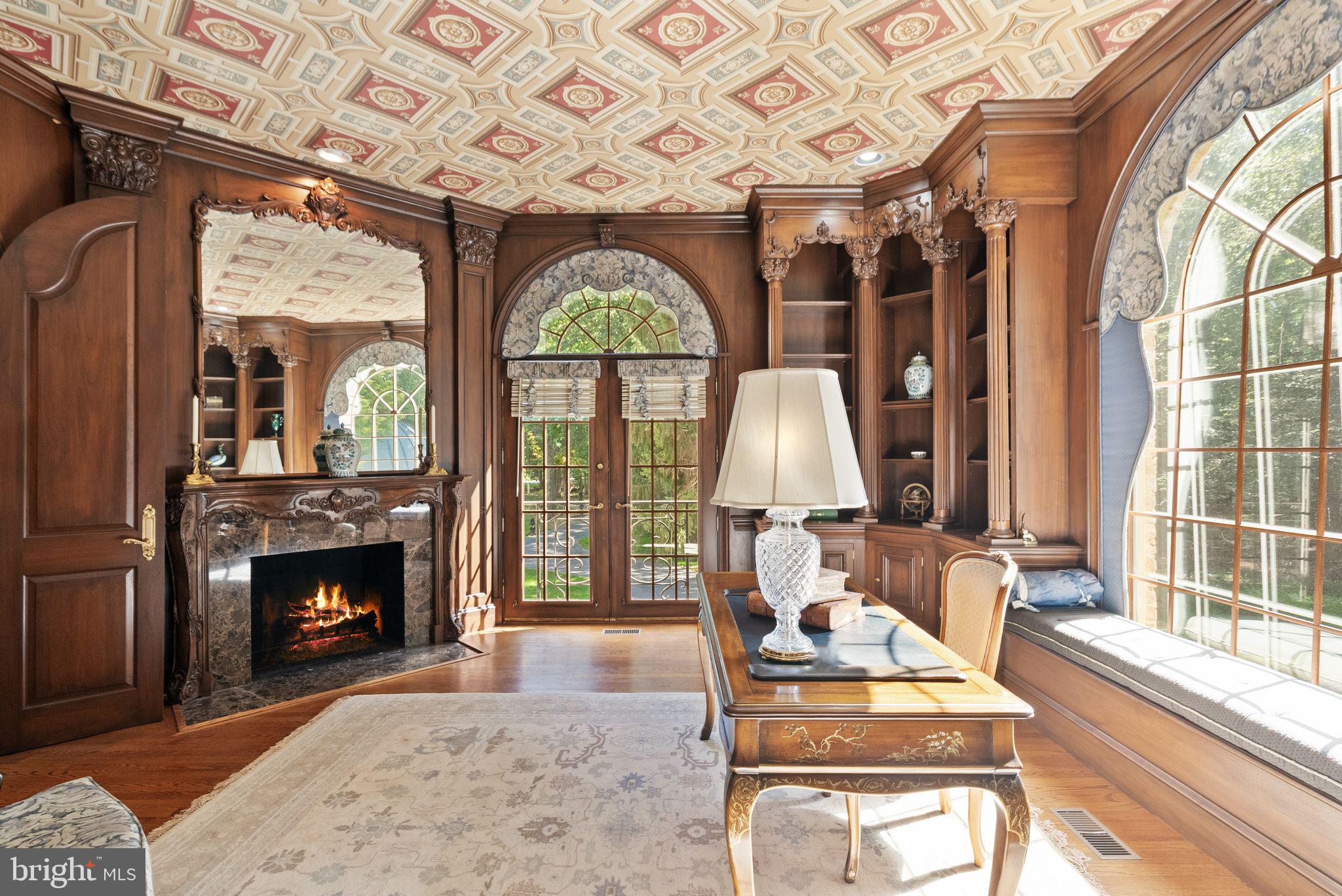 FALCONHURST - Residential