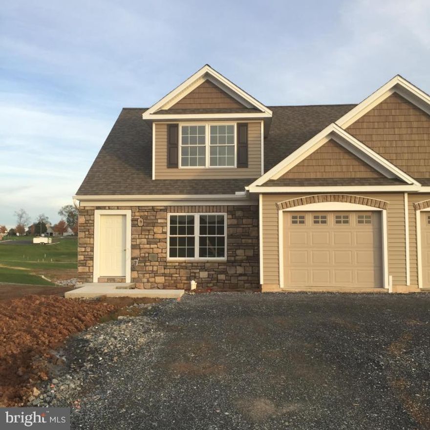 New townhomes under construction with awesome views and open space to the rear. Buy now and choose interior colors. Completion in 60 days. Daylight basement with double doors that lead to the outside and the walking trail.NOTE: This is NOT a Condo.