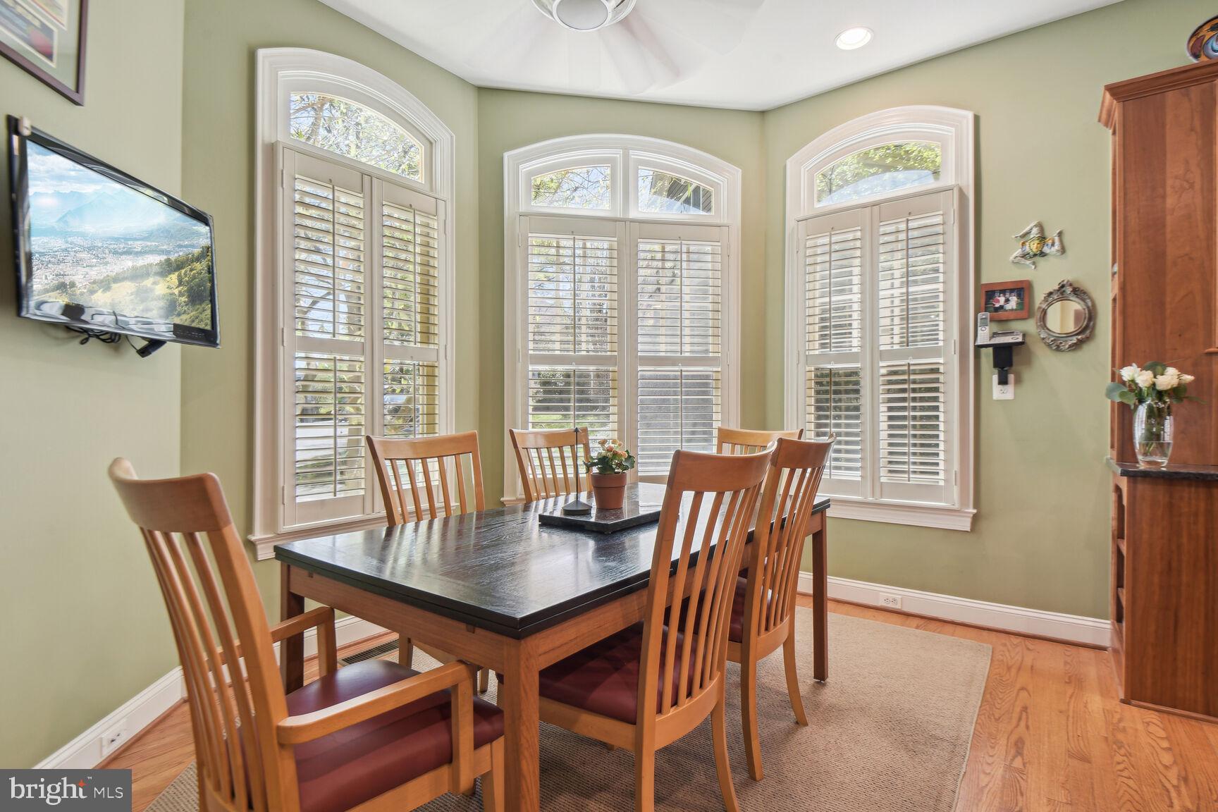 WOODMONT - Residential