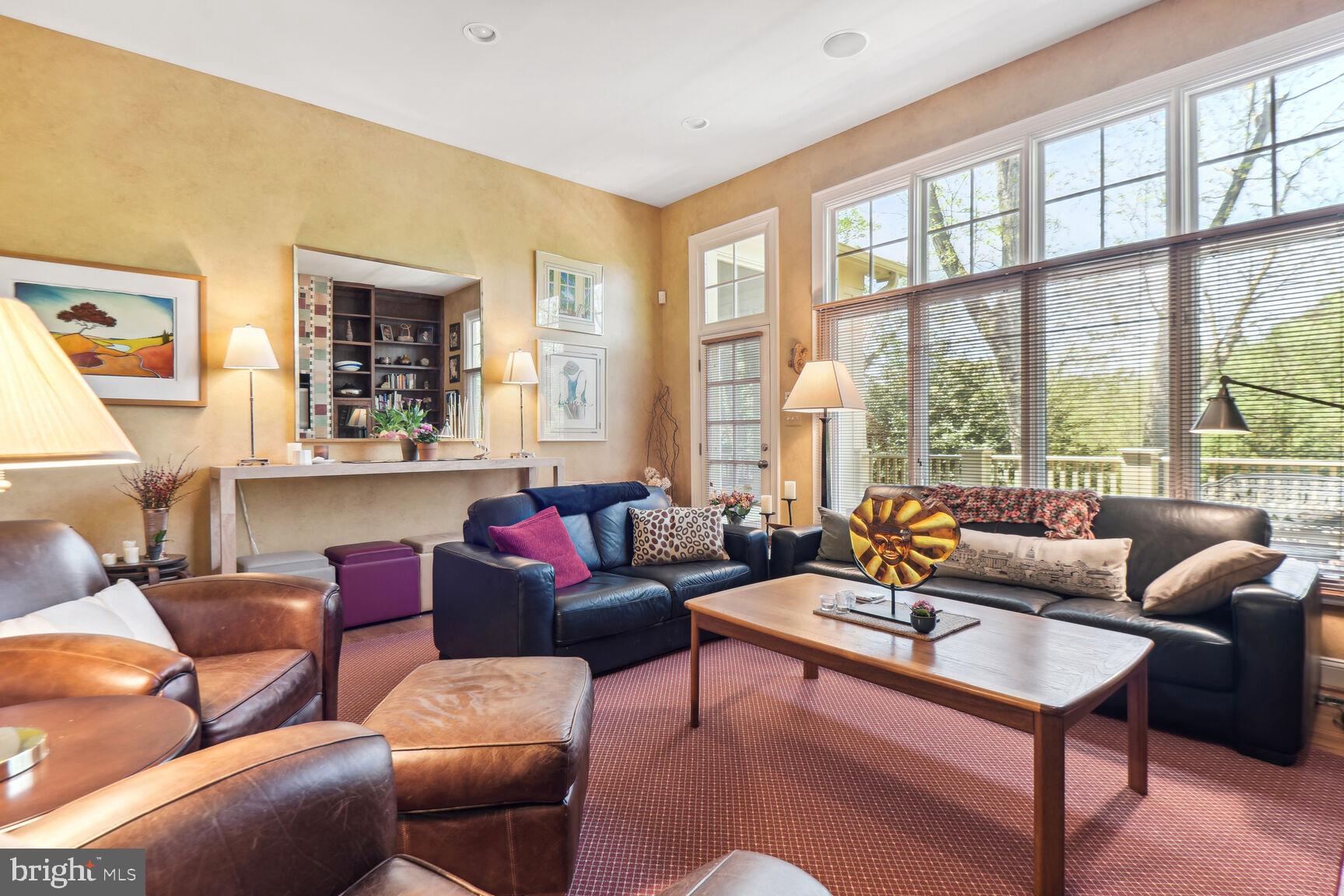 WOODMONT - Residential