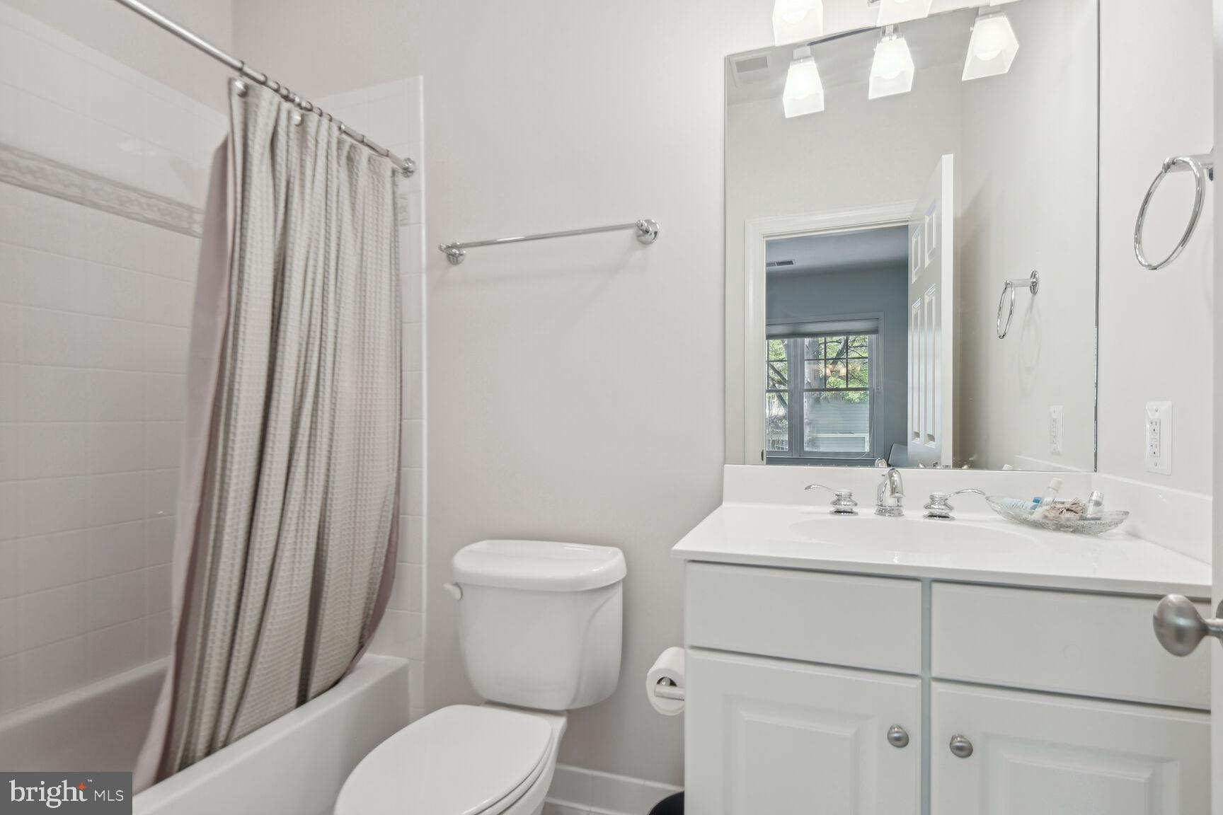 WOODMONT - Residential