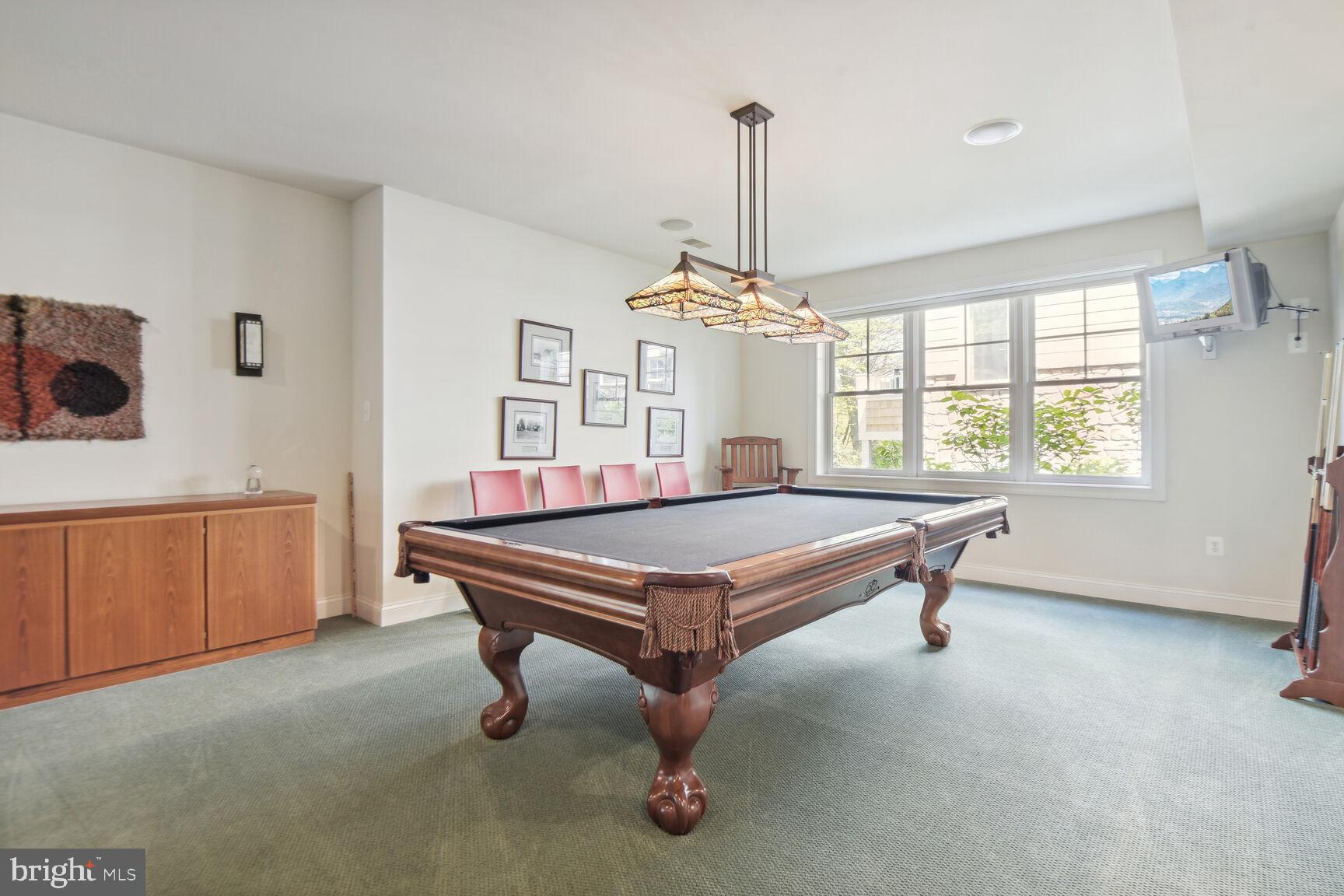 WOODMONT - Residential