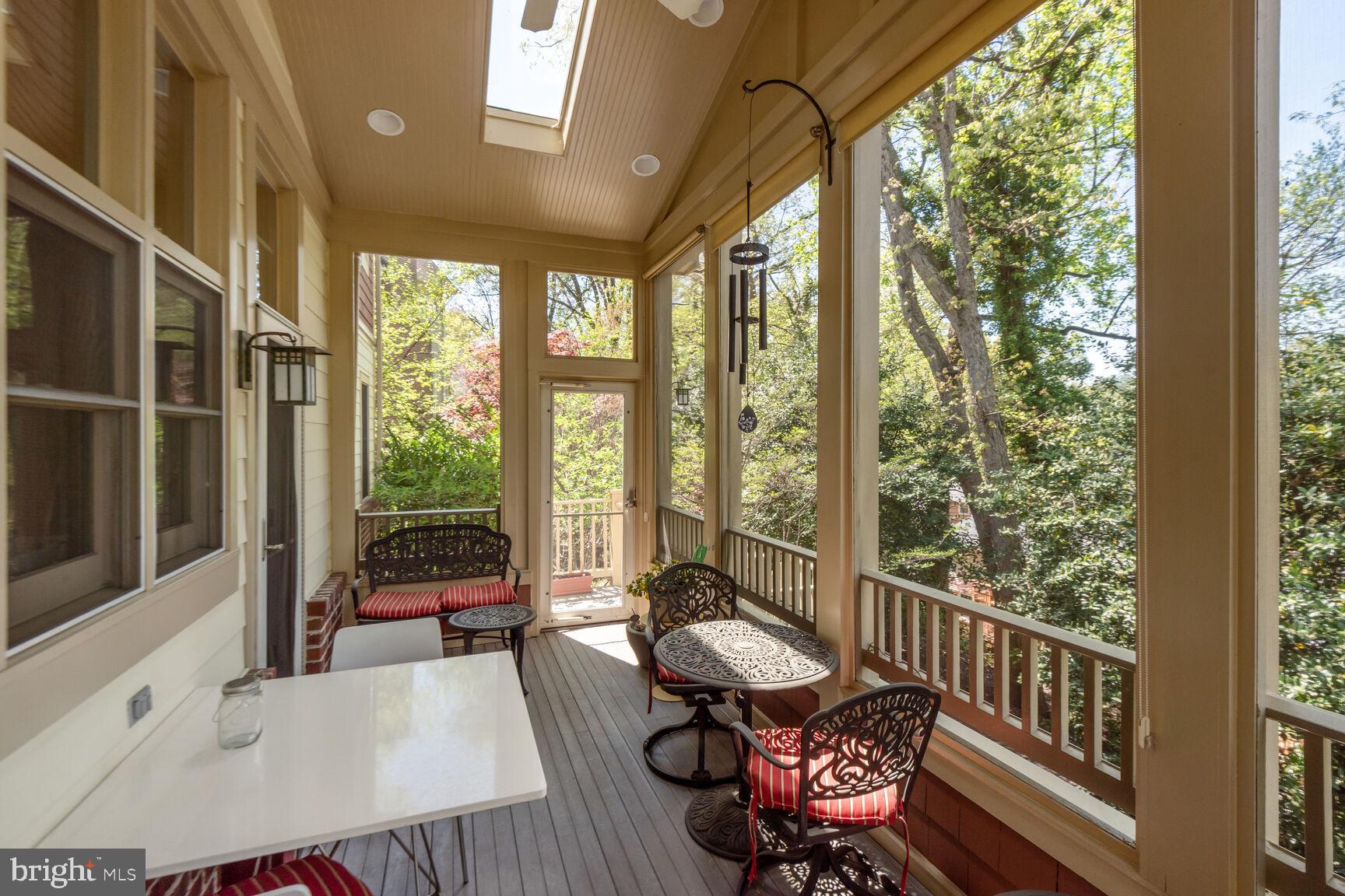 WOODMONT - Residential