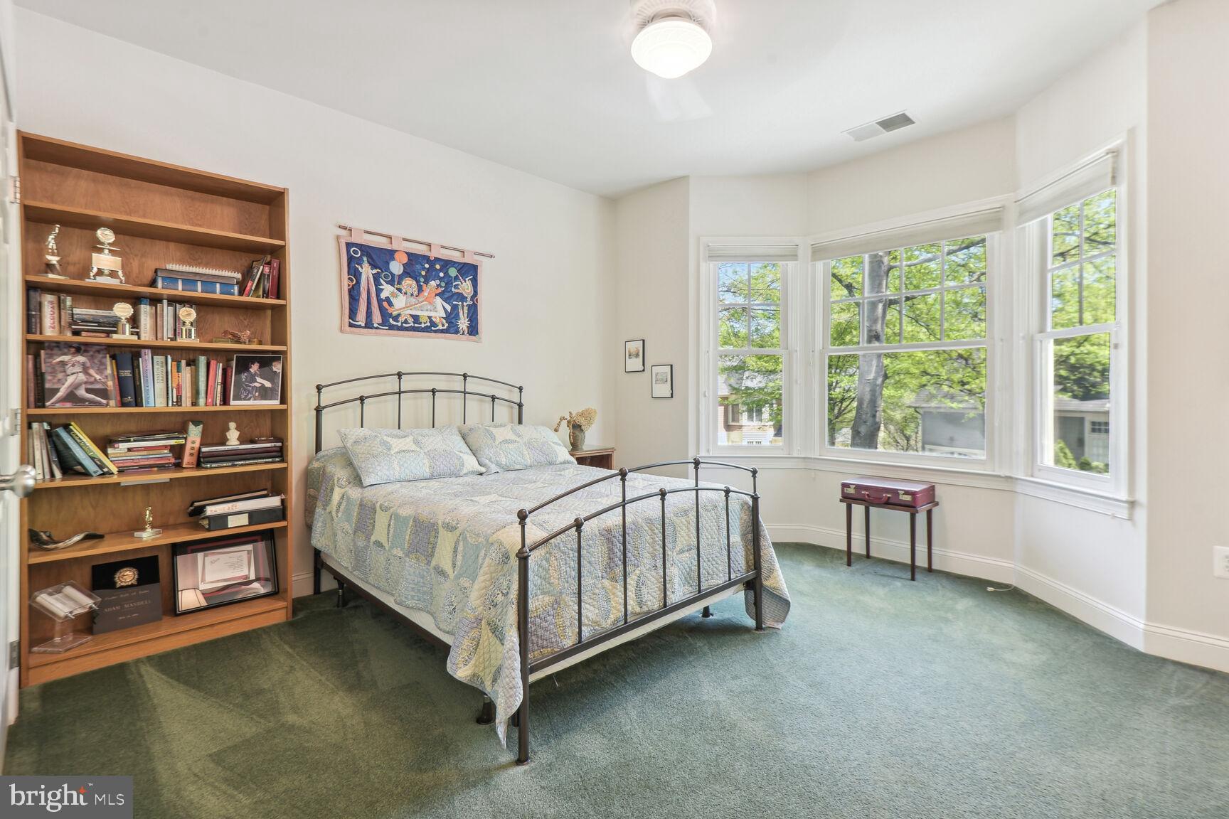 WOODMONT - Residential