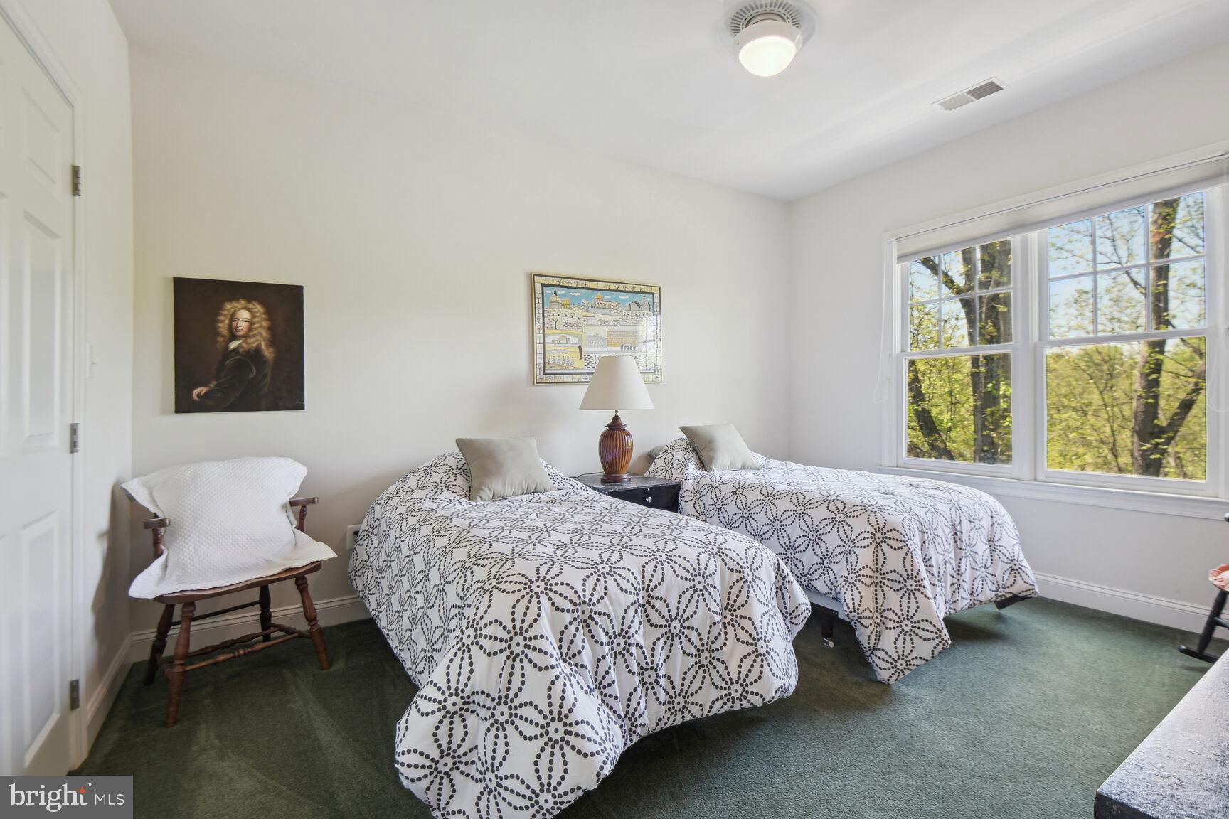 WOODMONT - Residential