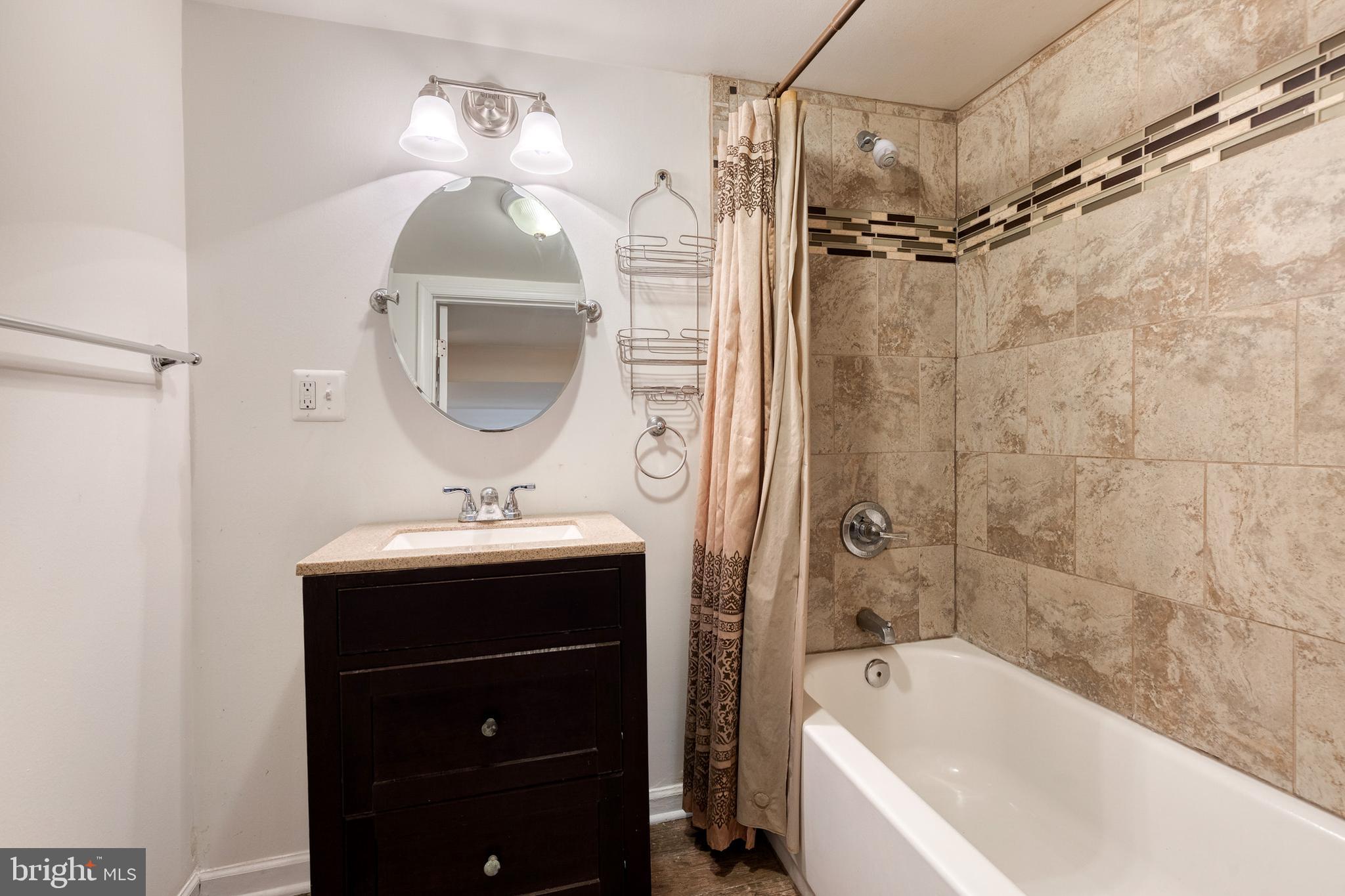 GLEN HAVEN - Residential