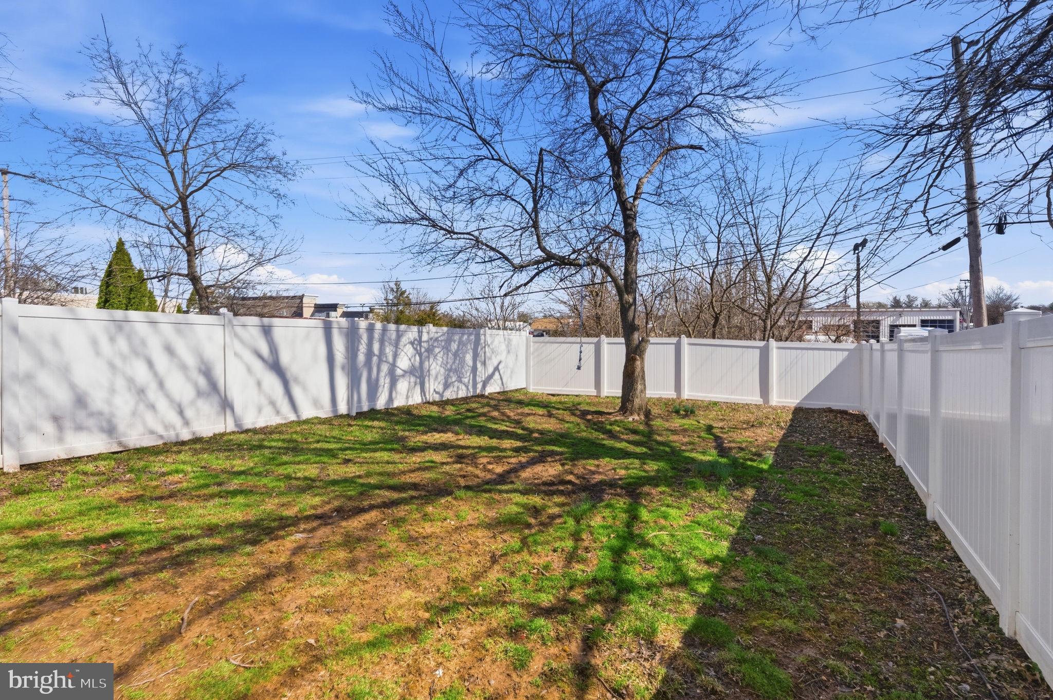 CEDAR GROVE ESTS - Residential