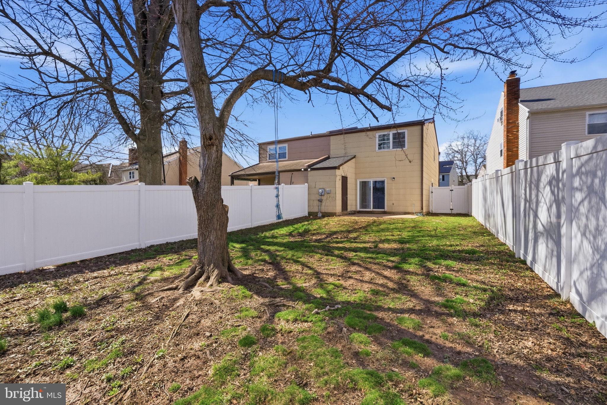 CEDAR GROVE ESTS - Residential